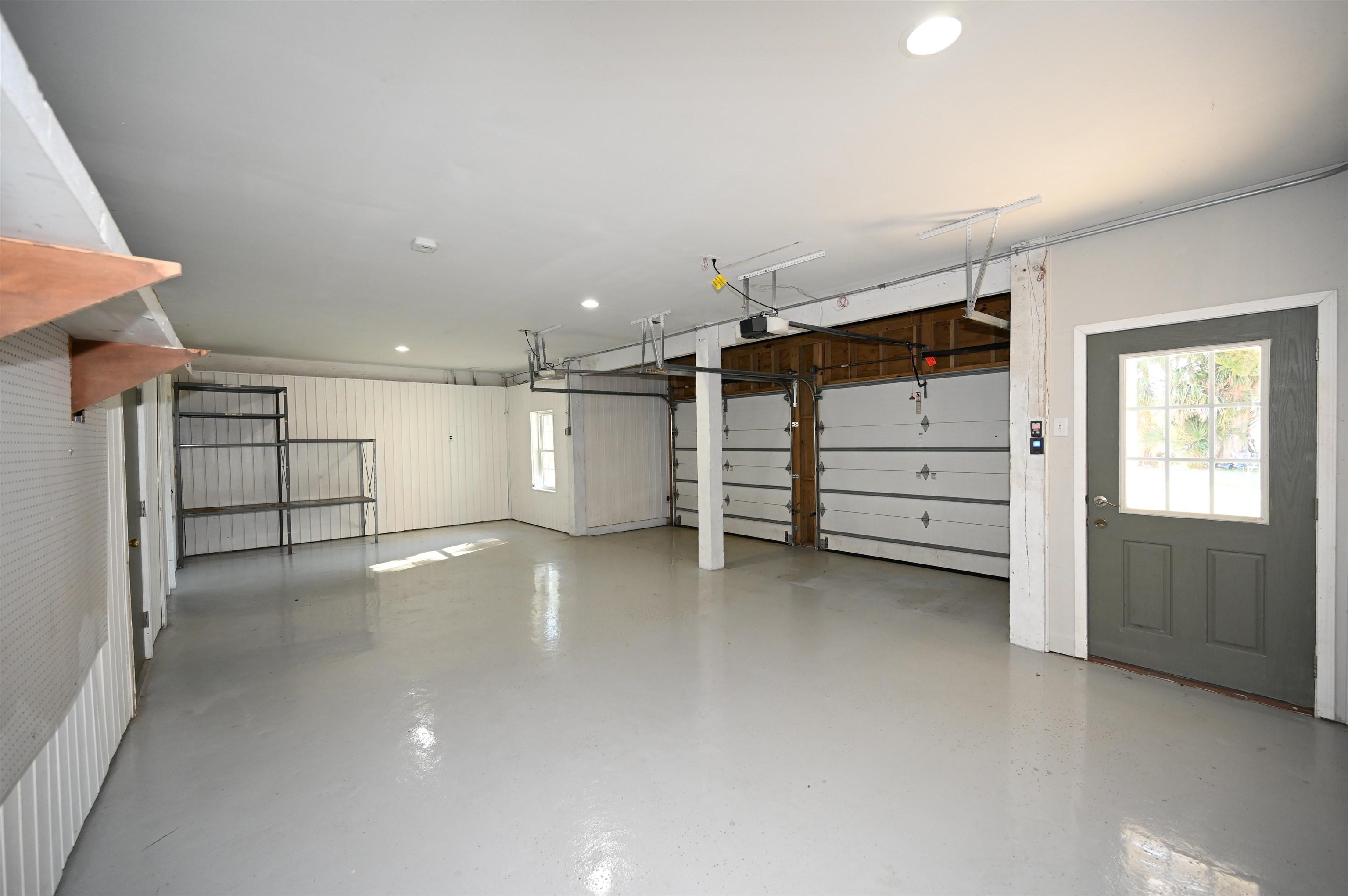 North Myrtle Beach, South Carolina, 29582, United States, 4 Bedrooms Bedrooms, ,3 BathroomsBathrooms,Residential,For Sale,1975426