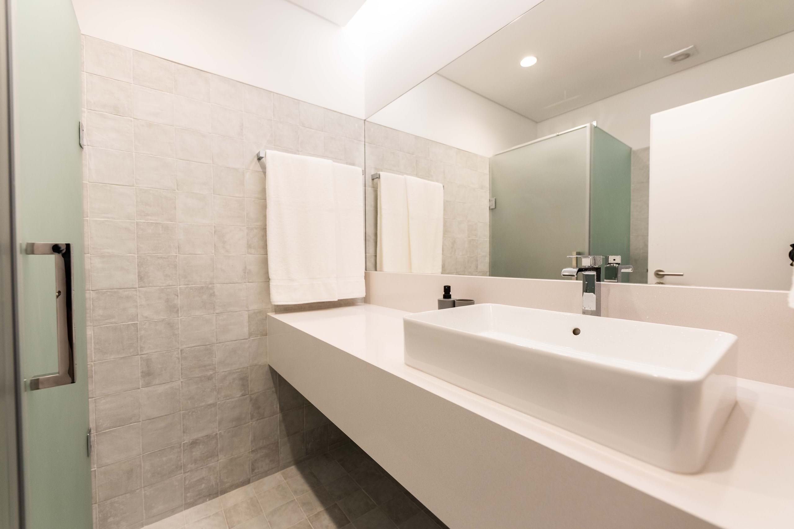 Ponta Delgada, Ilha de São Miguel, 9500-036, PT, 2 Bedrooms Bedrooms, ,2 BathroomsBathrooms,Residential,For Sale,2003175