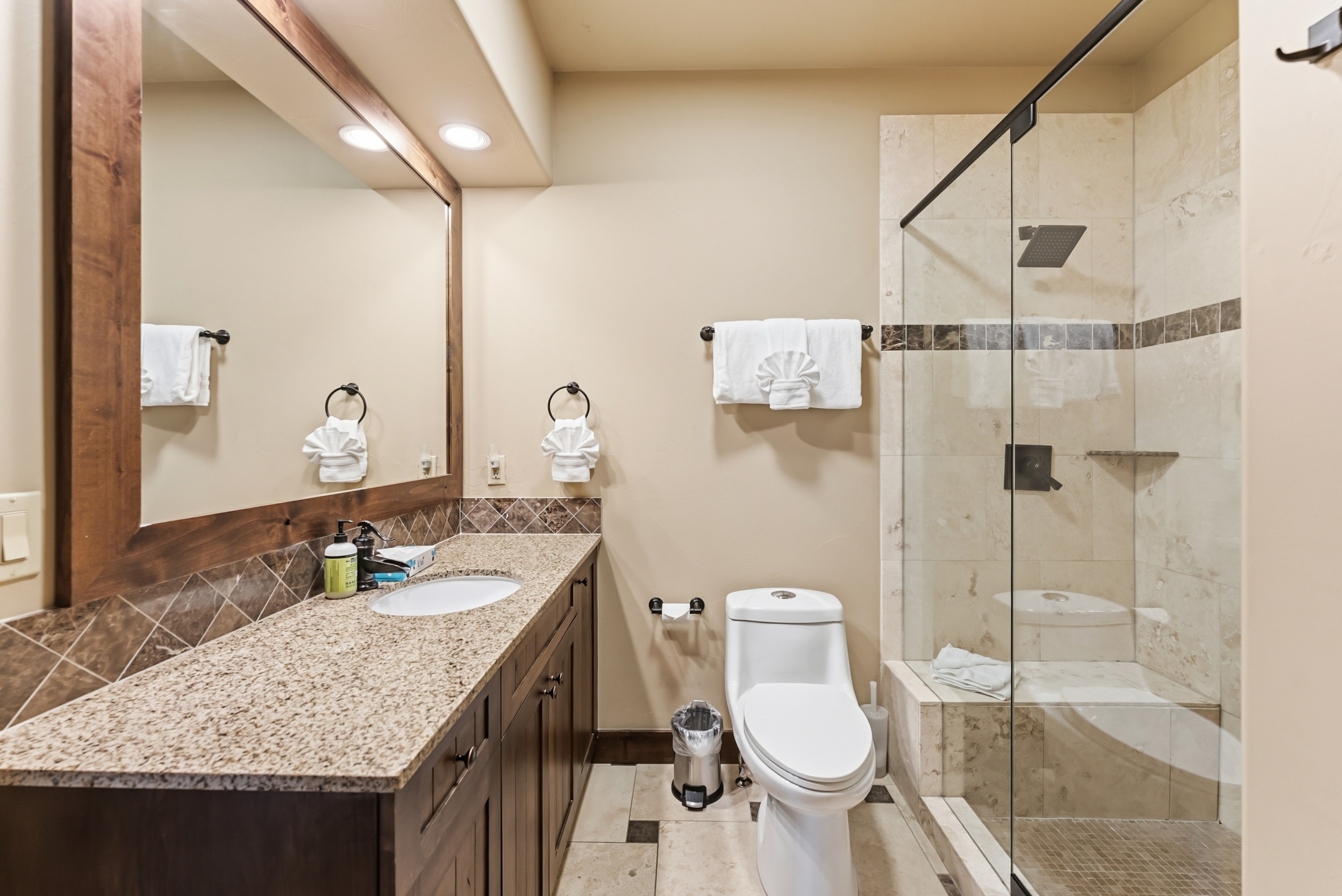  318 S 8th Avenue, Frisco, CO, 80443 - 物件實景