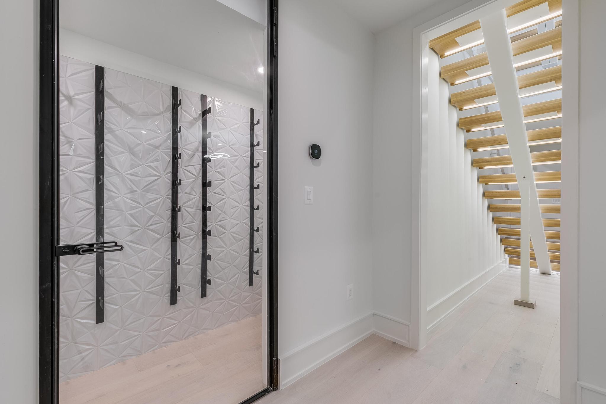  8757 Brook Road, Mclean, VA, 22102 - 物件實景