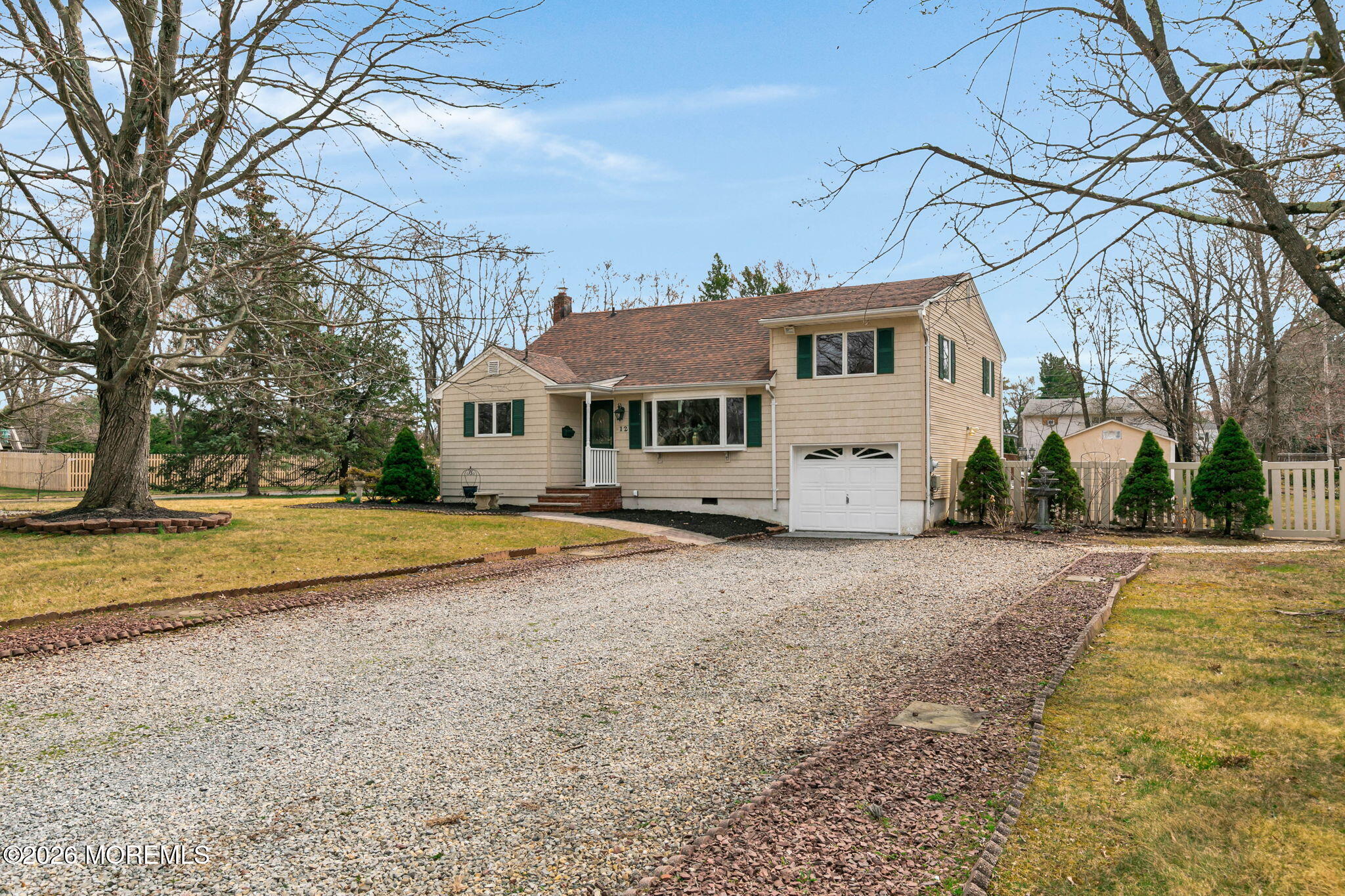 Middletown, New Jersey, 07748, United States, 4 Bedrooms Bedrooms, ,2 BathroomsBathrooms,Residential,For Sale,2033155