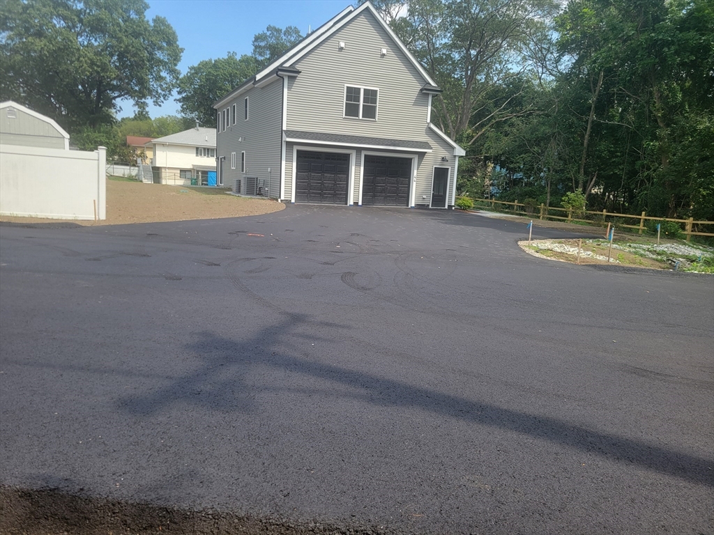 Attleboro, Massachusetts, 02703, United States, 4 Bedrooms Bedrooms, ,3 BathroomsBathrooms,Residential,For Sale,1905664