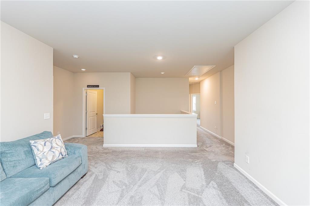 Lawrenceville, Georgia, 30046, United States, 5 Bedrooms Bedrooms, ,4 BathroomsBathrooms,Residential,For Sale,1982539