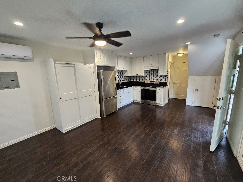 Los Angeles, California, 90019, United States, ,Residential,For Sale,2022270