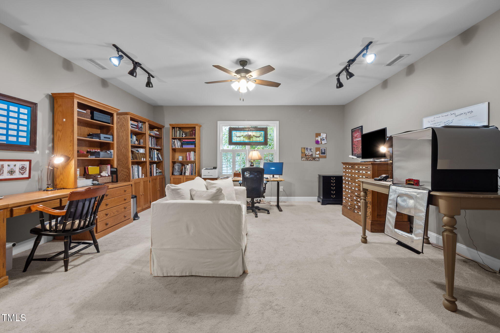 Chapel Hill, North Carolina, 27516, United States, 3 Bedrooms Bedrooms, ,3 BathroomsBathrooms,Residential,For Sale,1941784