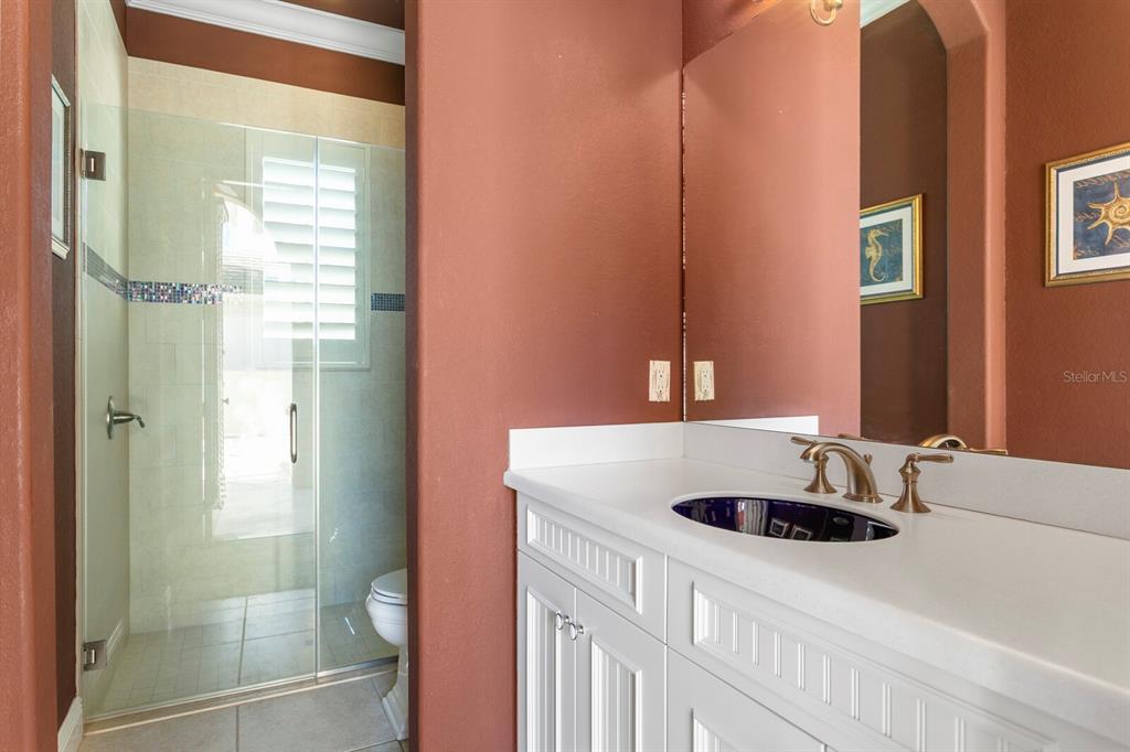 Tampa, Florida, 33616, United States, 4 Bedrooms Bedrooms, ,7 BathroomsBathrooms,Residential,For Sale,1993403