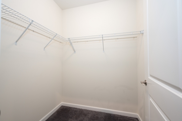 Weymouth, Massachusetts, 02190, United States, 2 Bedrooms Bedrooms, ,2 BathroomsBathrooms,Residential,For Sale,1978369