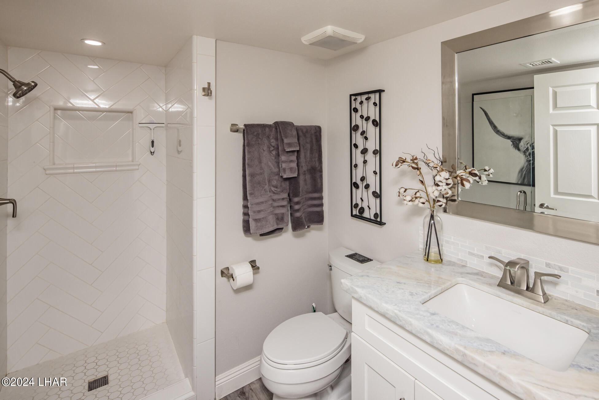 Lake Havasu City, Arizona, 86403, United States, 2 Bedrooms Bedrooms, ,1 BathroomBathrooms,Residential,For Sale,1838731