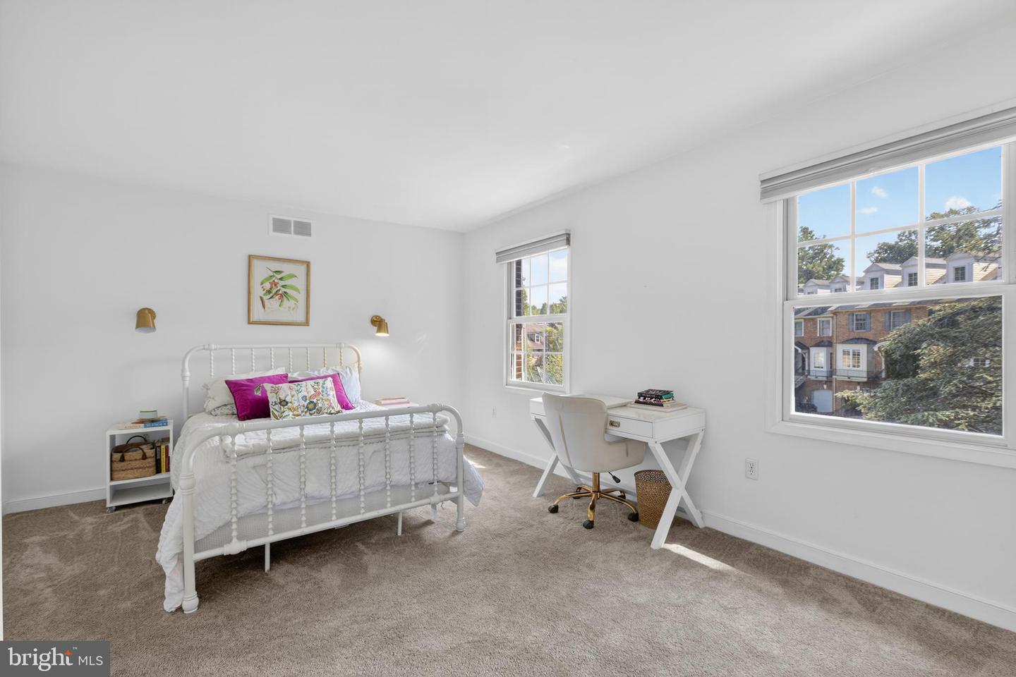 WILMINGTON, Delaware, 19806, United States, 4 Bedrooms Bedrooms, ,4 BathroomsBathrooms,Residential,For Sale,2048566