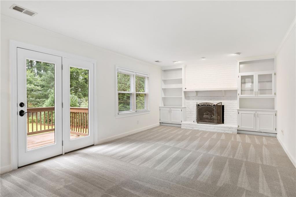 Marietta, Georgia, 30068, United States, 4 Bedrooms Bedrooms, ,3 BathroomsBathrooms,Residential,For Sale,1910921