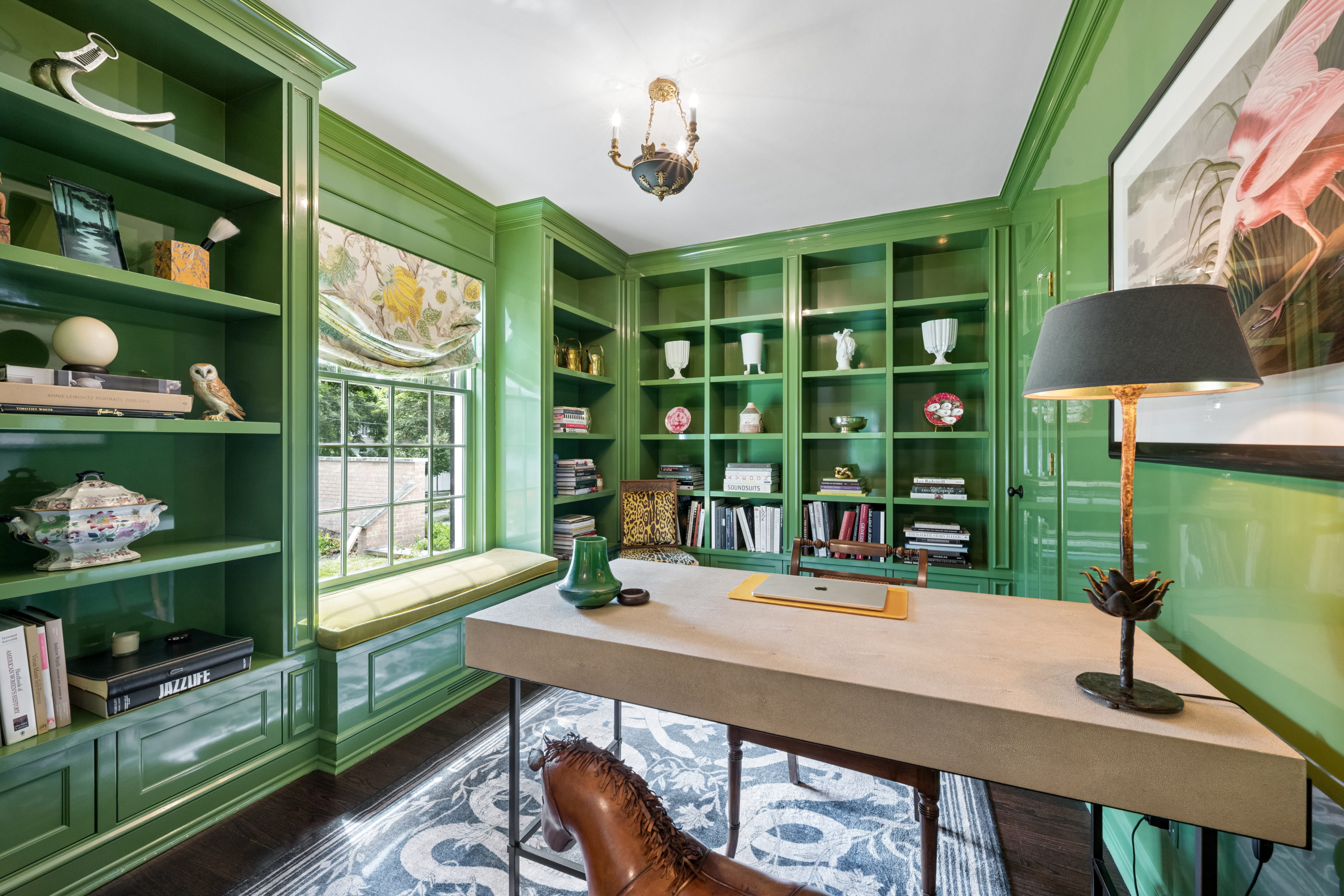  Rare, Fully Renovated, Updated Home Offering Move-In-Ready Luxury - 物件實景