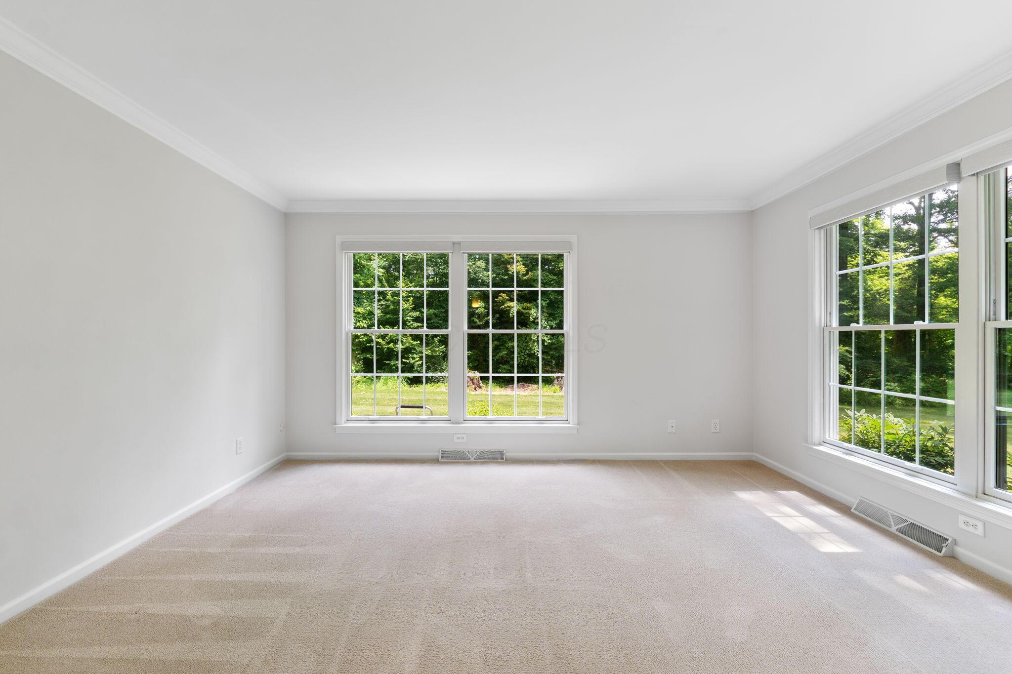 Marion, Ohio, 43302, United States, 5 Bedrooms Bedrooms, ,4 BathroomsBathrooms,Residential,For Sale,1995862