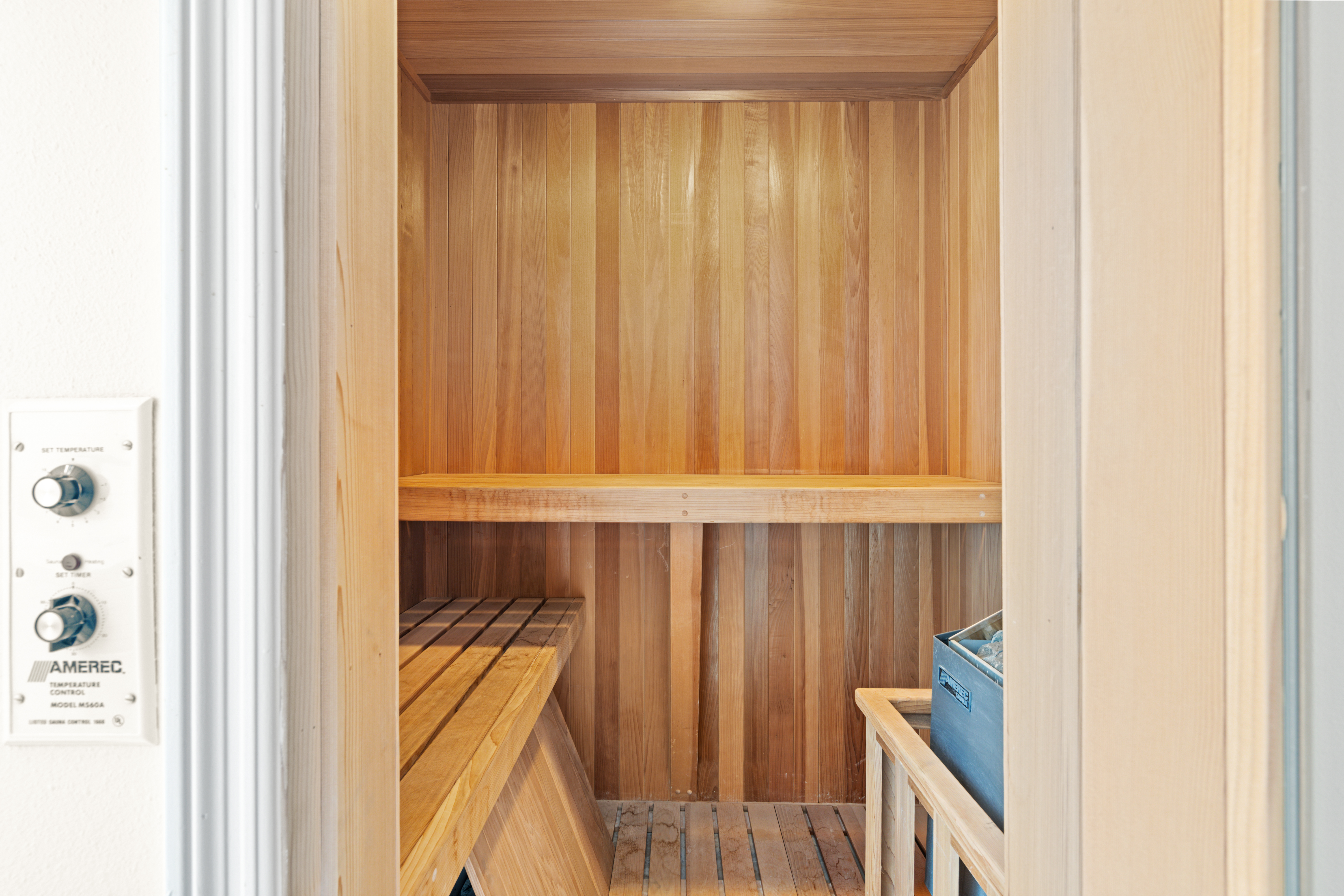  2300 John Street, Manhattan Beach, CA 90266 - 物件實景