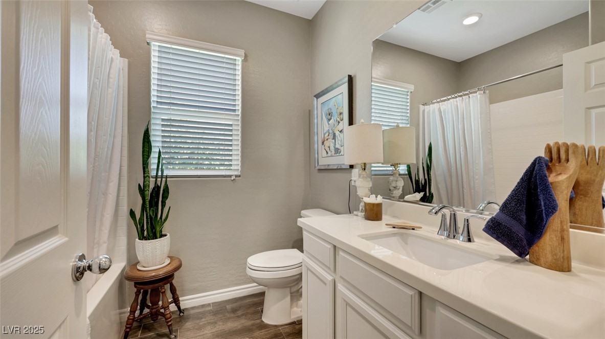 Henderson, Nevada, 89002, United States, 3 Bedrooms Bedrooms, ,3 BathroomsBathrooms,Residential,For Sale,1986221