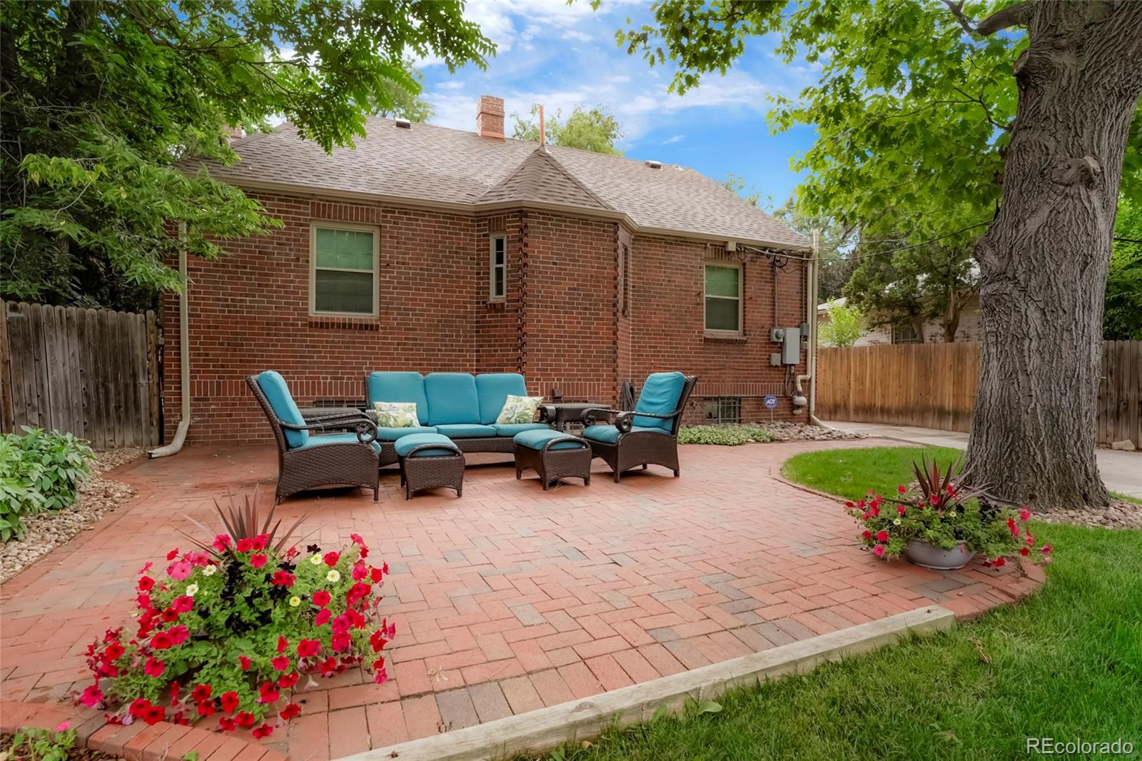 Denver, Colorado, 80207, United States, 3 Bedrooms Bedrooms, ,1 BathroomBathrooms,Residential,For Sale,1982969