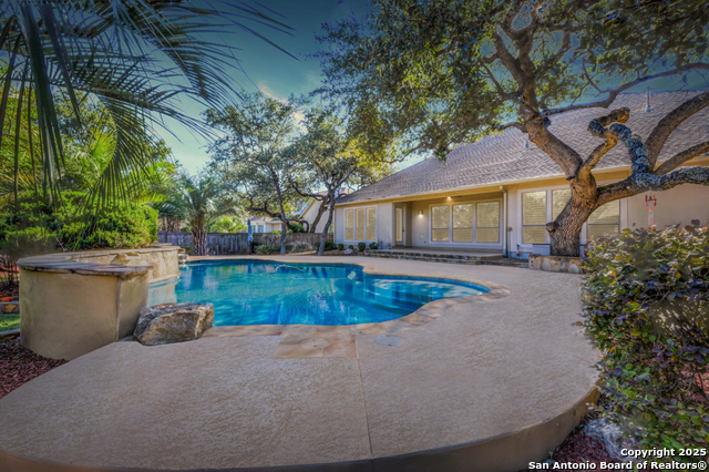 Helotes, Texas, 78023, United States, 4 Bedrooms Bedrooms, ,3 BathroomsBathrooms,Residential,For Sale,1994710