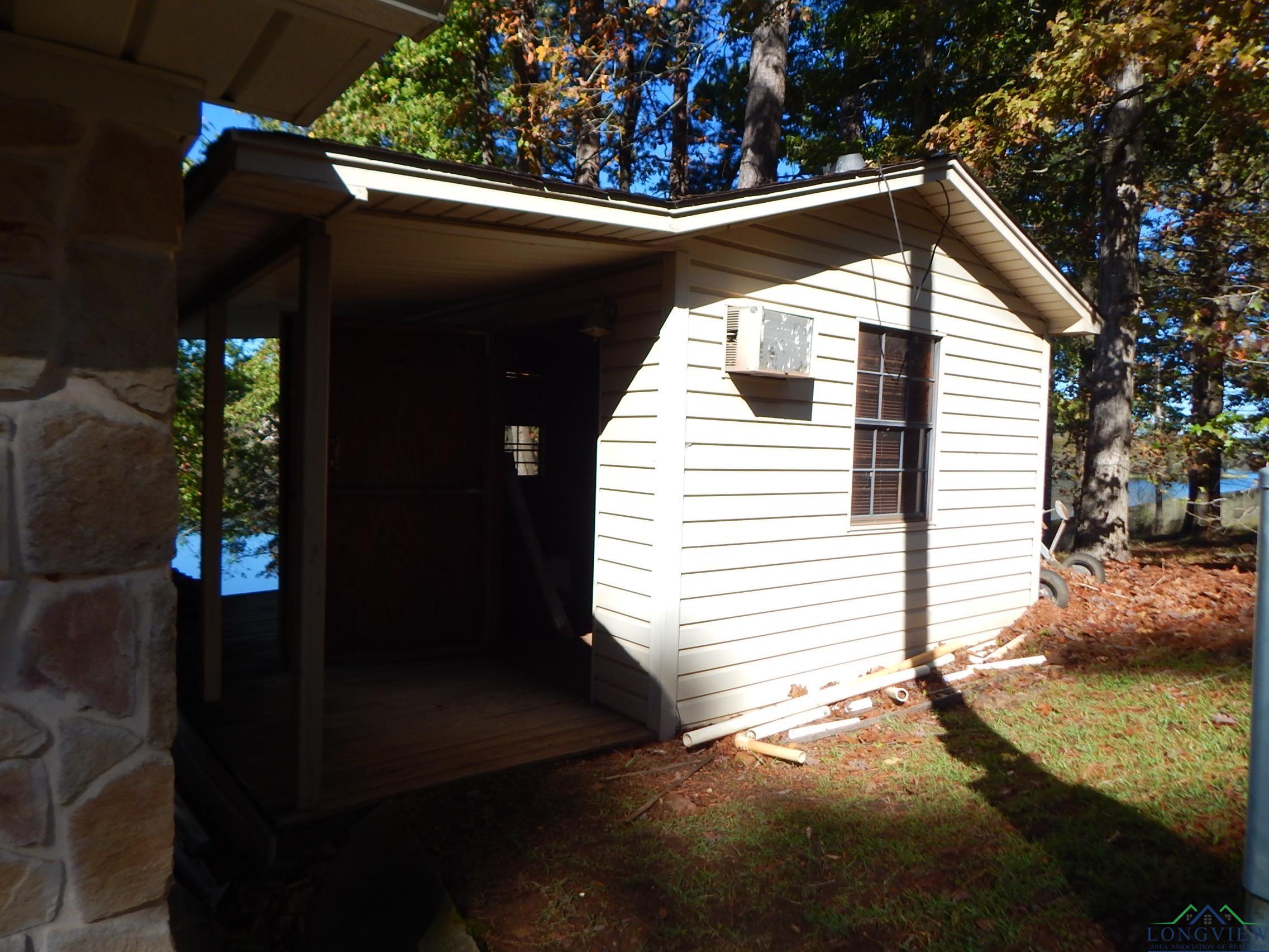 3073 EAST LAKE DRIVE, Gladewater, Texas, 75647, United States, 3 Bedrooms Bedrooms, ,4 BathroomsBathrooms,Residential,For Sale,3073 EAST LAKE DRIVE,1673525