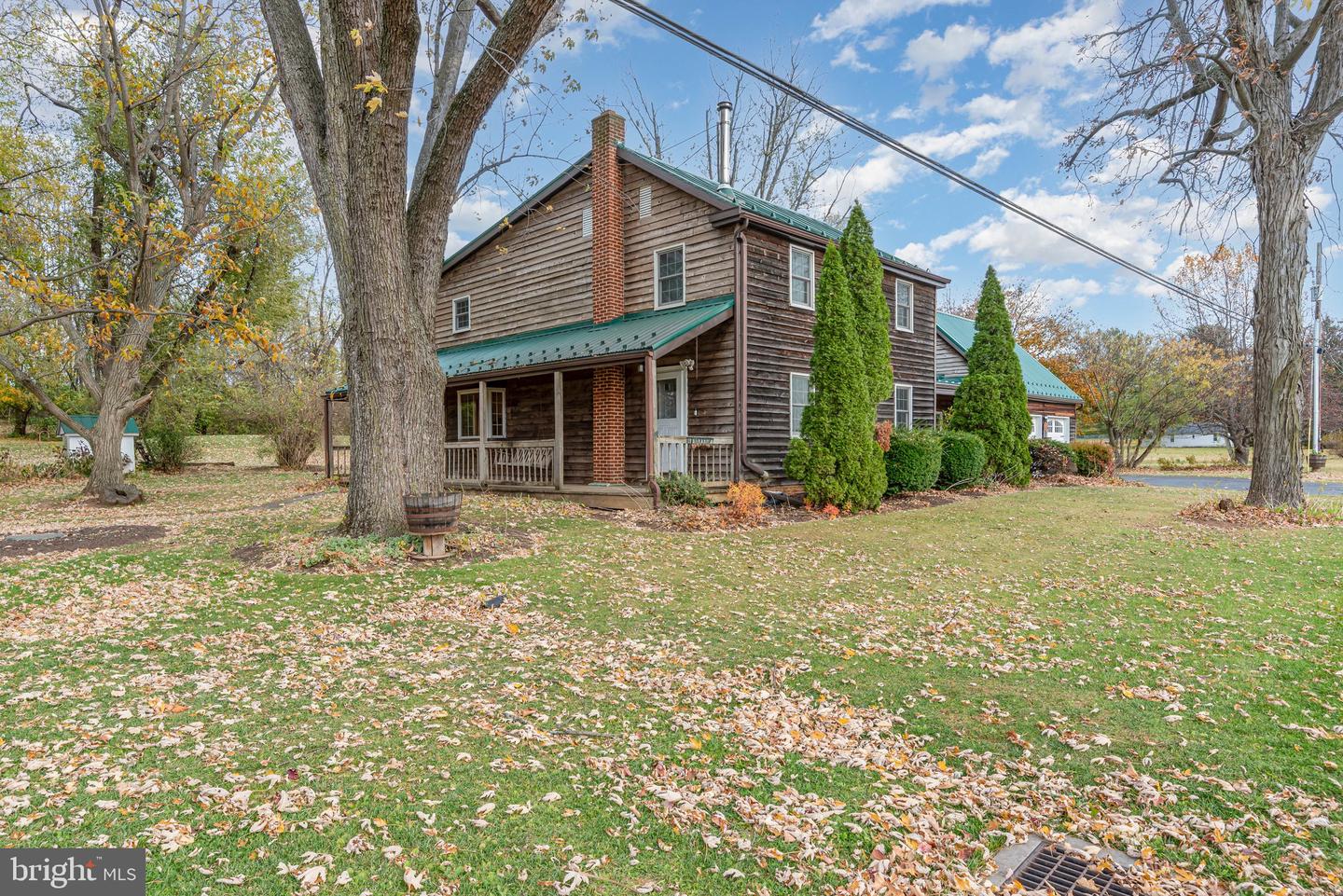Mechanicsburg, Pennsylvania, 17055, United States, 4 Bedrooms Bedrooms, ,4 BathroomsBathrooms,Residential,For Sale,1991267