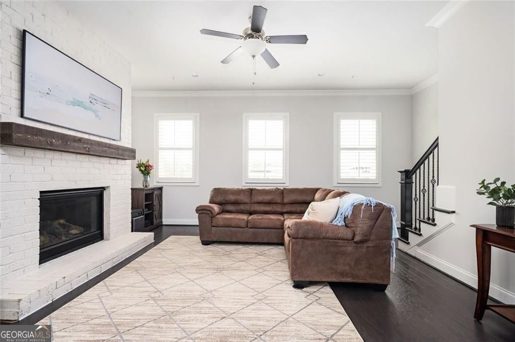 Alpharetta, Georgia, 30009, United States, 4 Bedrooms Bedrooms, ,4 BathroomsBathrooms,Residential,For Sale,1859050