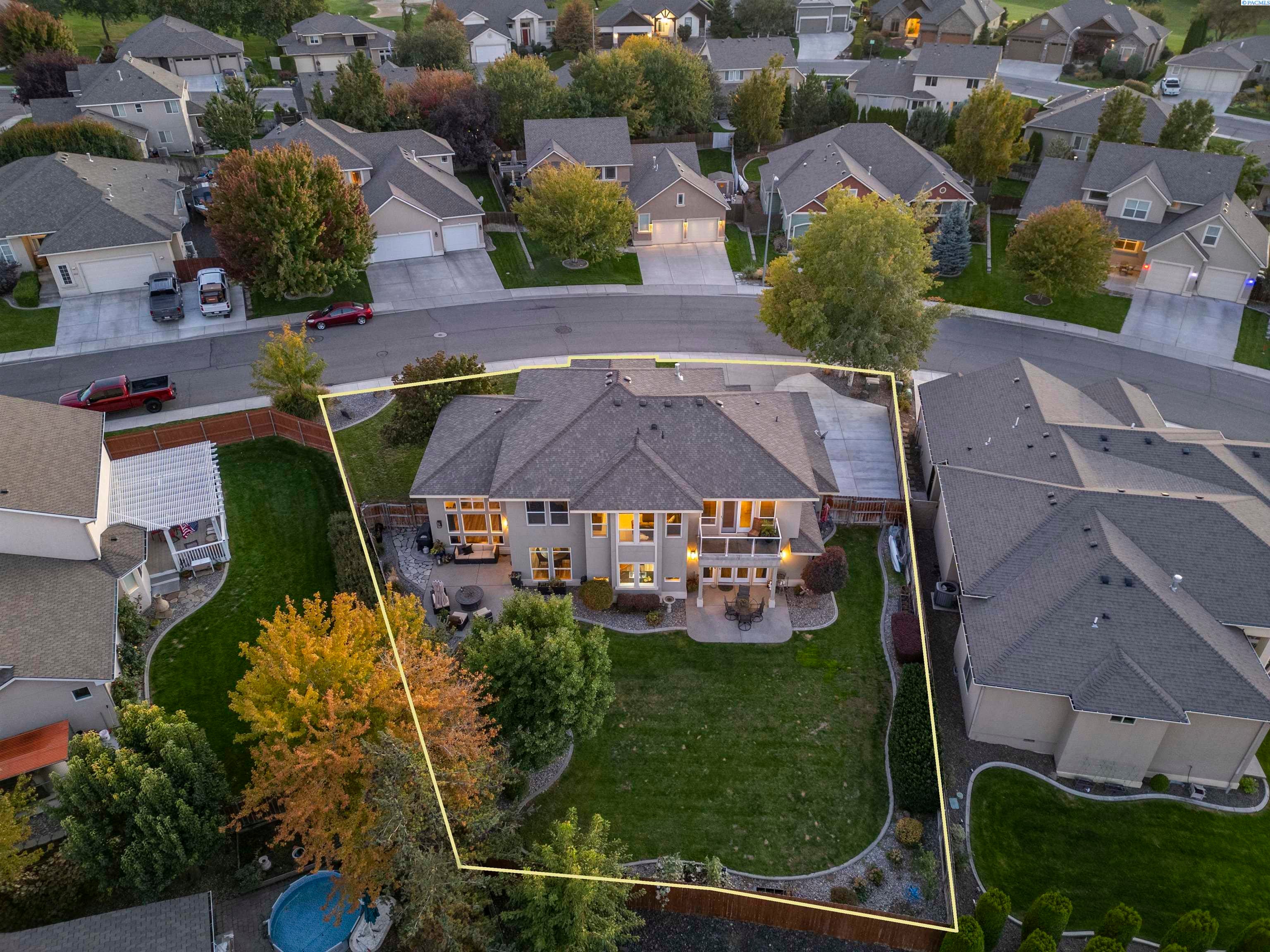 Kennewick, Washington, 99337, United States, 3 Bedrooms Bedrooms, ,3 BathroomsBathrooms,Residential,For Sale,1981093