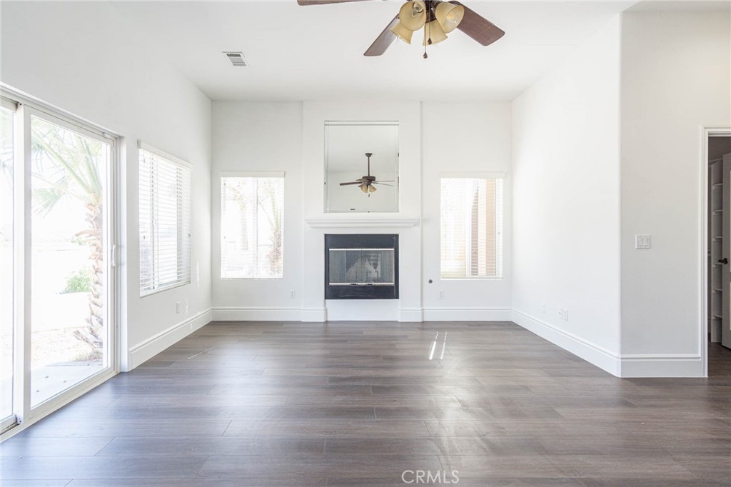 Apple Valley, California, 92307, United States, 5 Bedrooms Bedrooms, ,5 BathroomsBathrooms,Residential,For Sale,2025111