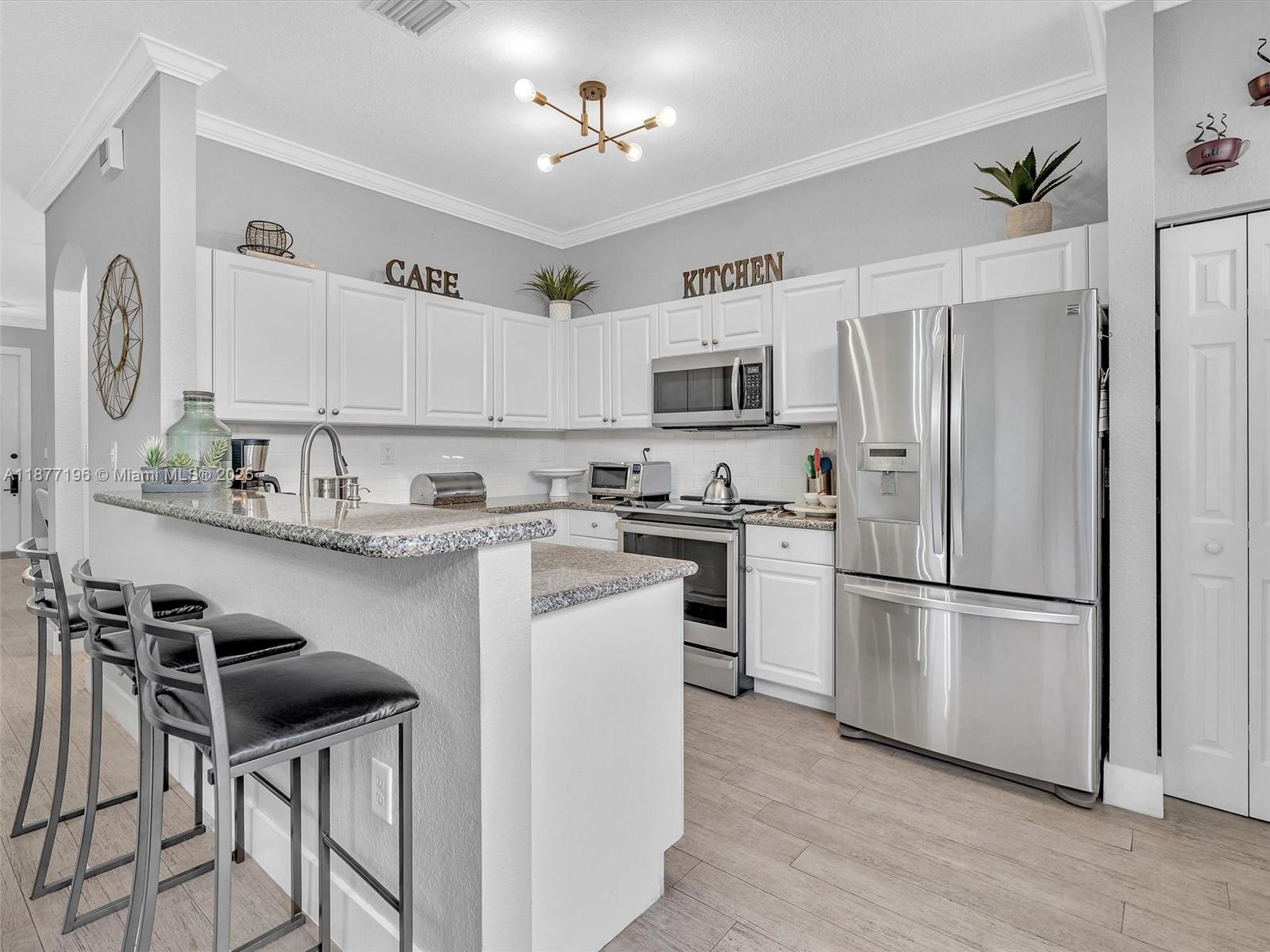 Miami, Florida, 33186, United States, 3 Bedrooms Bedrooms, ,3 BathroomsBathrooms,Residential,For Sale,1949094