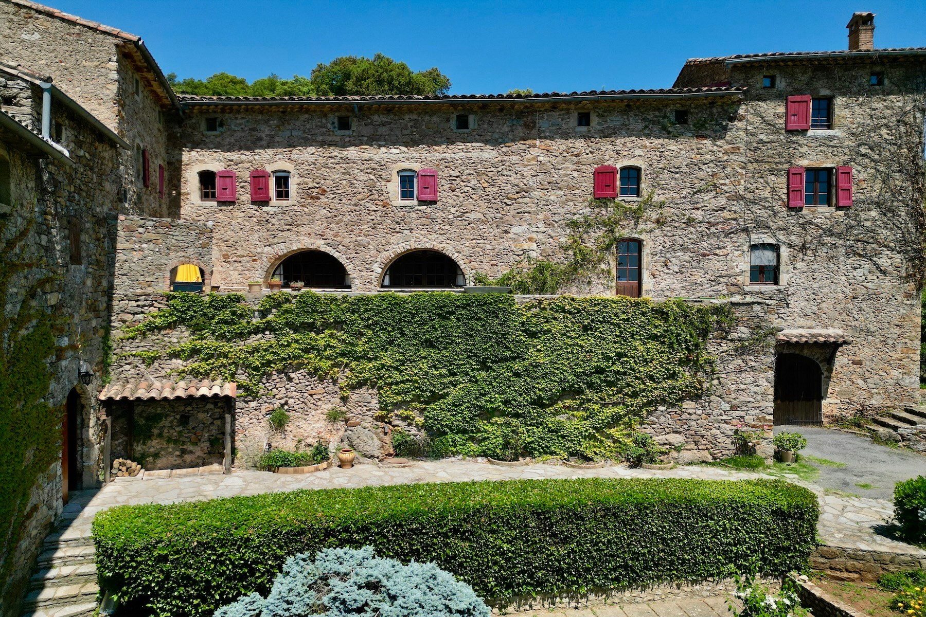  Exceptional 20-hectare estate – A true hamlet in a dominant position - 物件實景