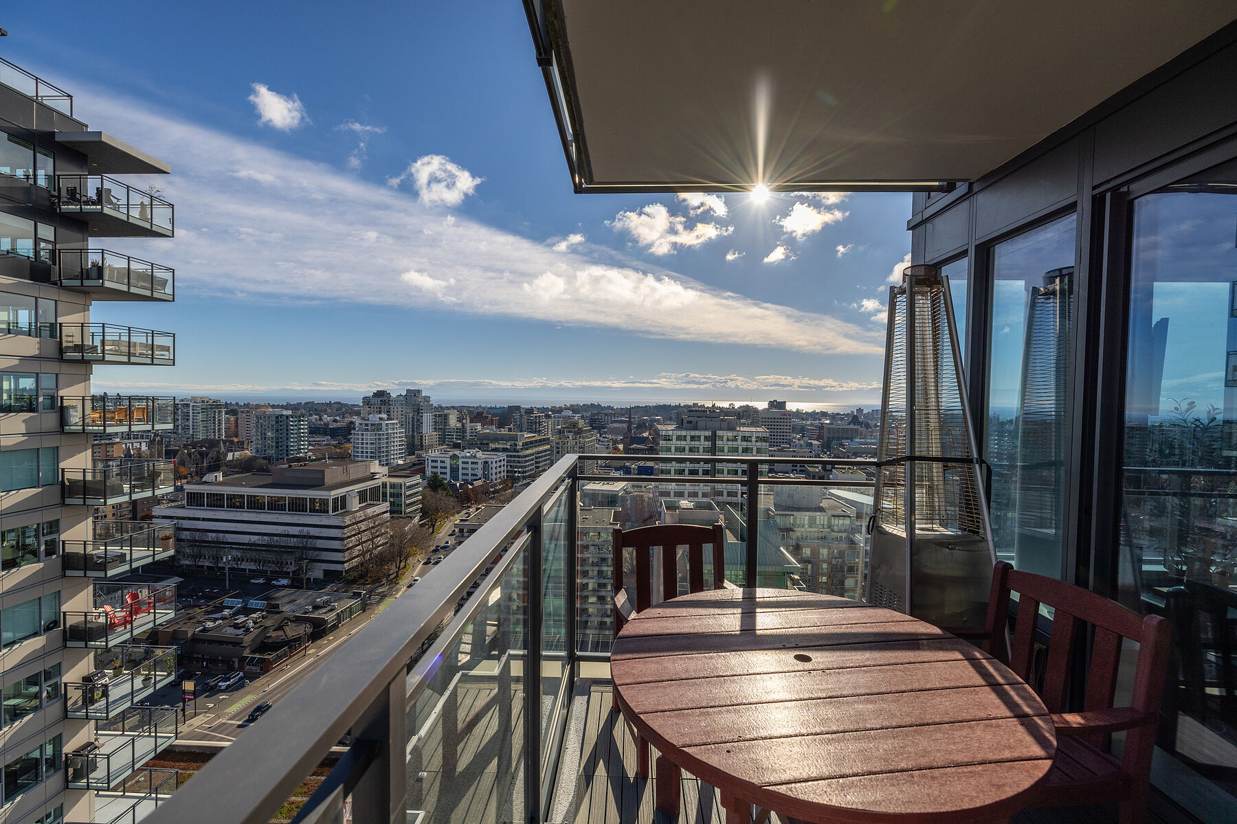  Experience Elevated Living - 物件實景