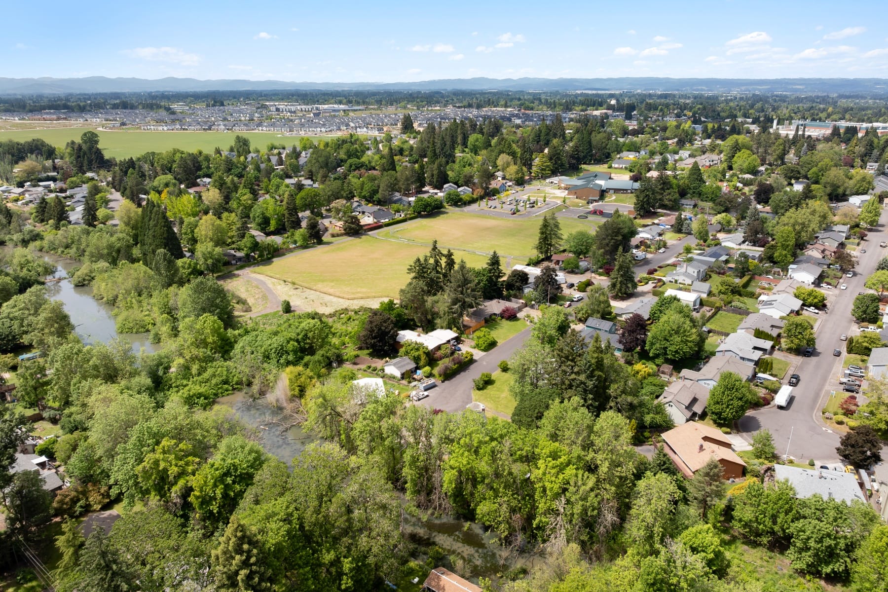  4815 SW 202ND AVE Beaverton, OR 97078 - 物件實景