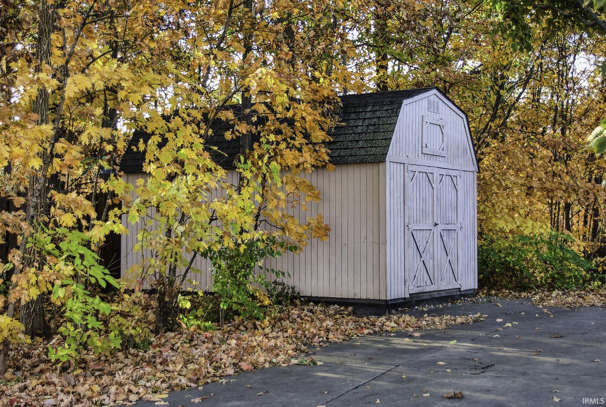 Fort Wayne, Indiana, 46845-2201, United States, 3 Bedrooms Bedrooms, ,4 BathroomsBathrooms,Residential,For Sale,1981888