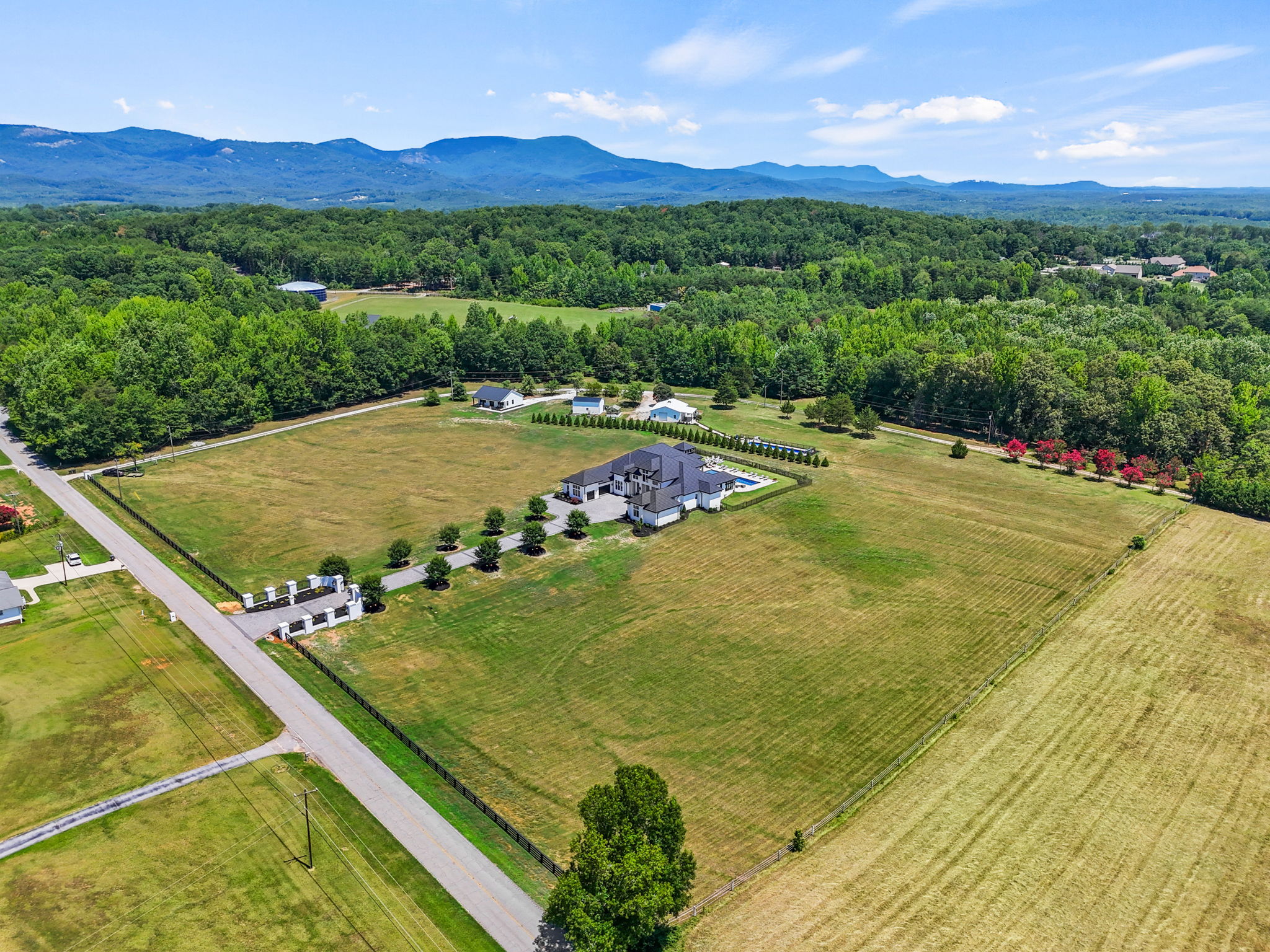  4988 Jordan Road, Greer, SC 29651 - 物件實景