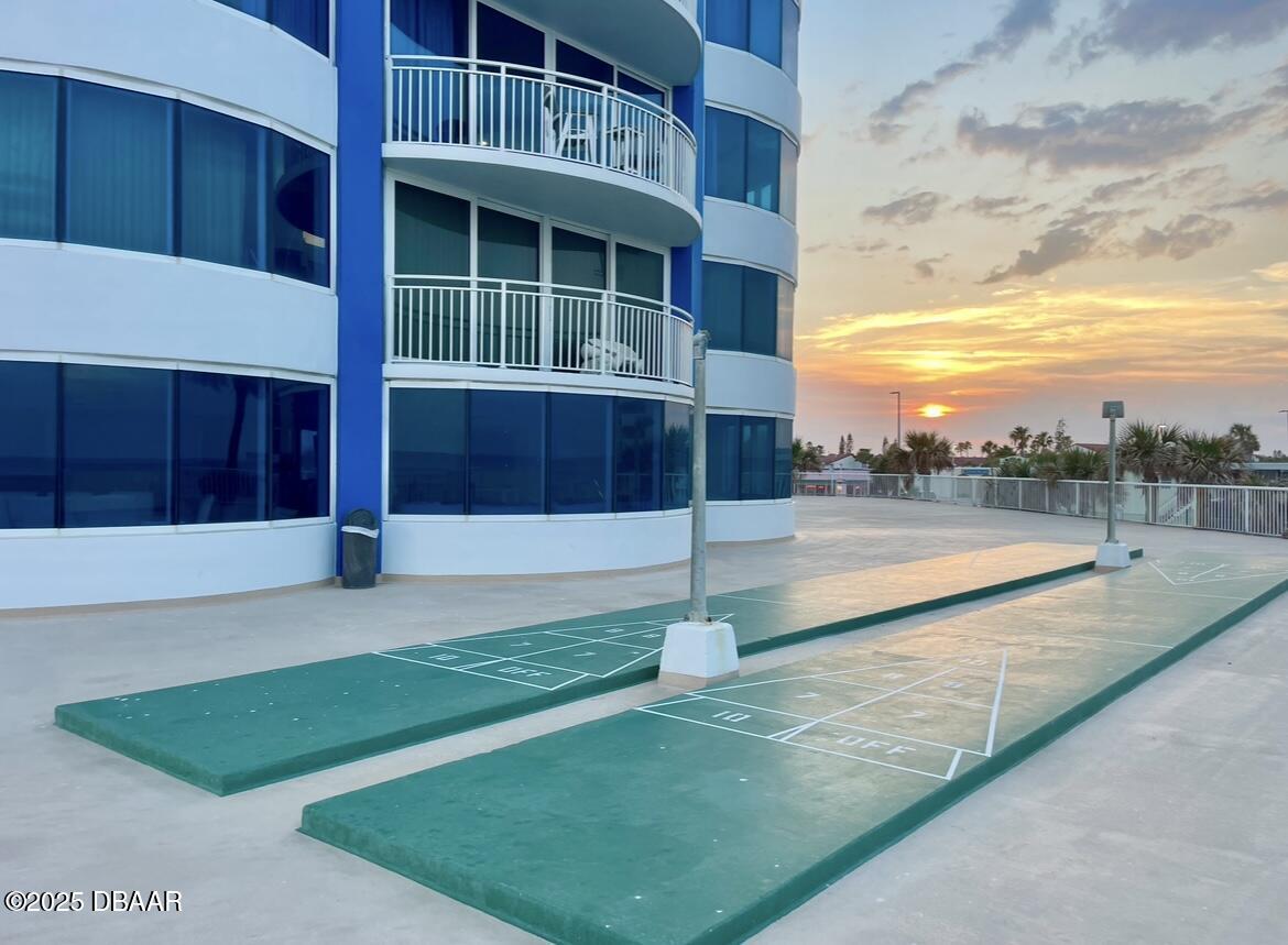 Daytona Beach Shores, Florida, 32118, United States, 2 Bedrooms Bedrooms, ,2 BathroomsBathrooms,Residential,For Sale,1993266