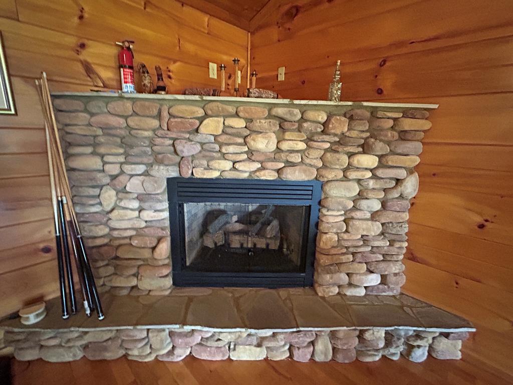 Blue Ridge, Georgia, 30513, United States, 3 Bedrooms Bedrooms, ,3 BathroomsBathrooms,Residential,For Sale,1965953