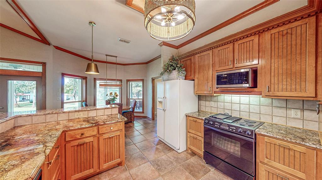 Bullard, Texas, 75757, United States, 3 Bedrooms Bedrooms, ,3 BathroomsBathrooms,Residential,For Sale,1925958