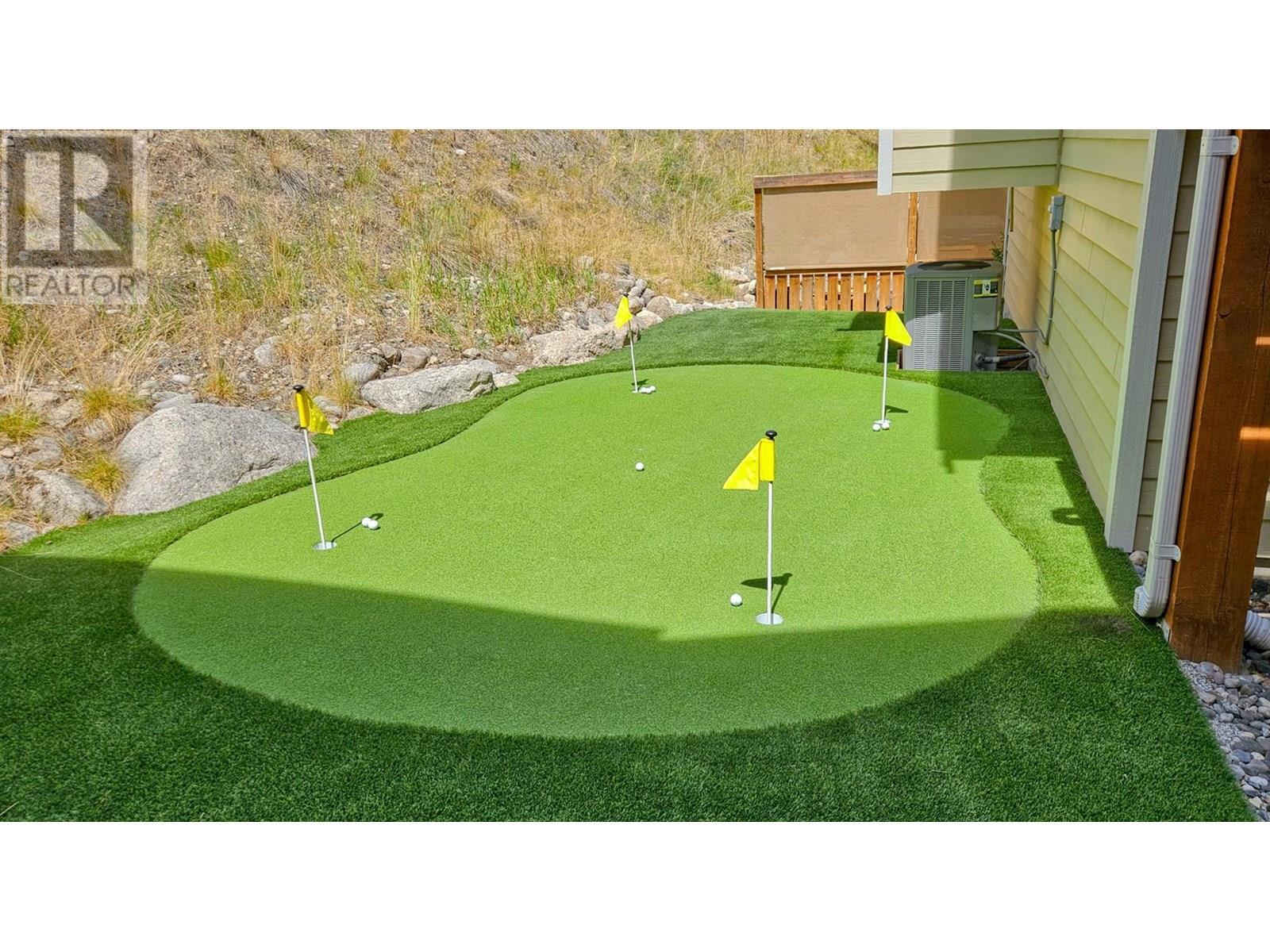 KELOWNA, British Columbia, V1Z 3R8, CA, 3 Bedrooms Bedrooms, ,2 BathroomsBathrooms,Residential,For Sale,1892697