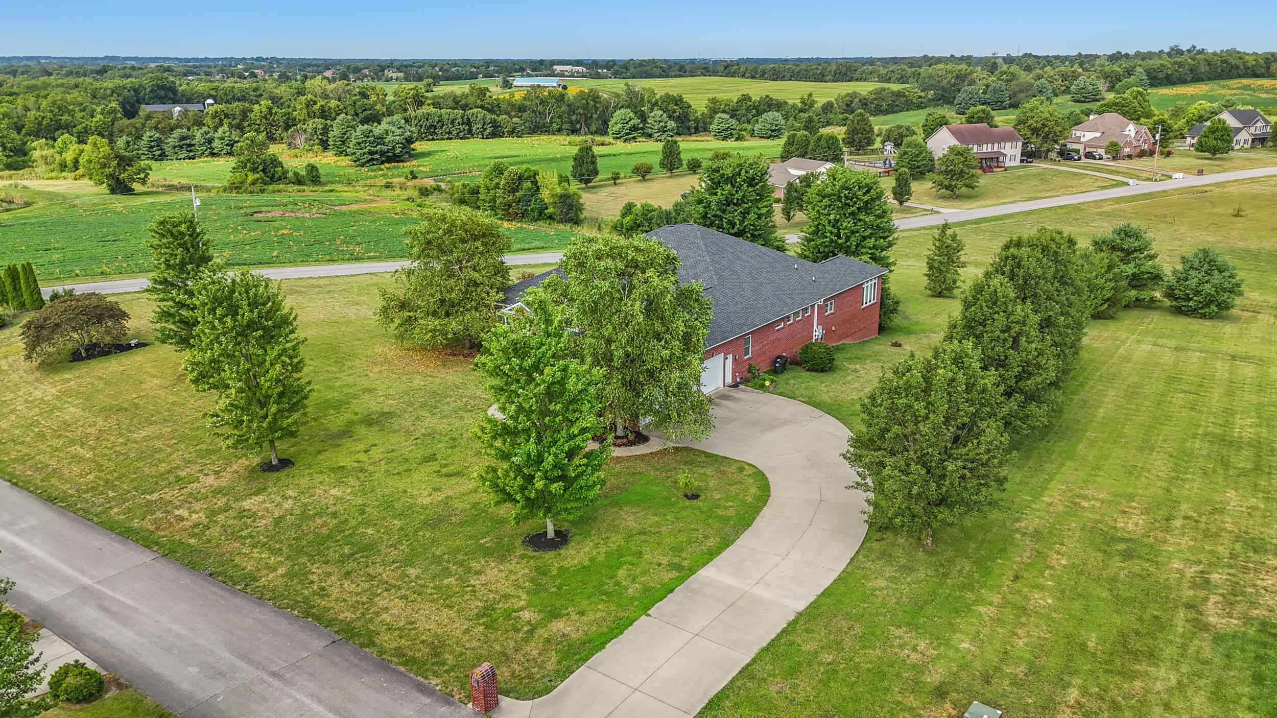 Georgetown, Kentucky, 40324, United States, 6 Bedrooms Bedrooms, ,4 BathroomsBathrooms,Residential,For Sale,1874410