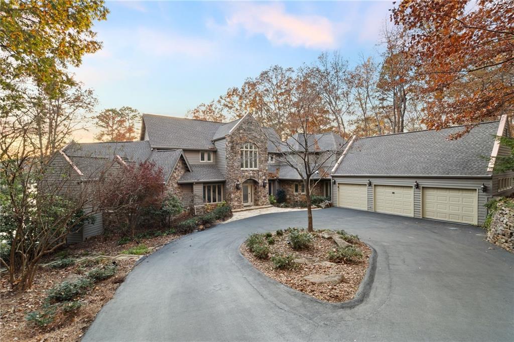 Big Canoe, Georgia, 30143, United States, 5 Bedrooms Bedrooms, ,6 BathroomsBathrooms,Residential,For Sale,1996415