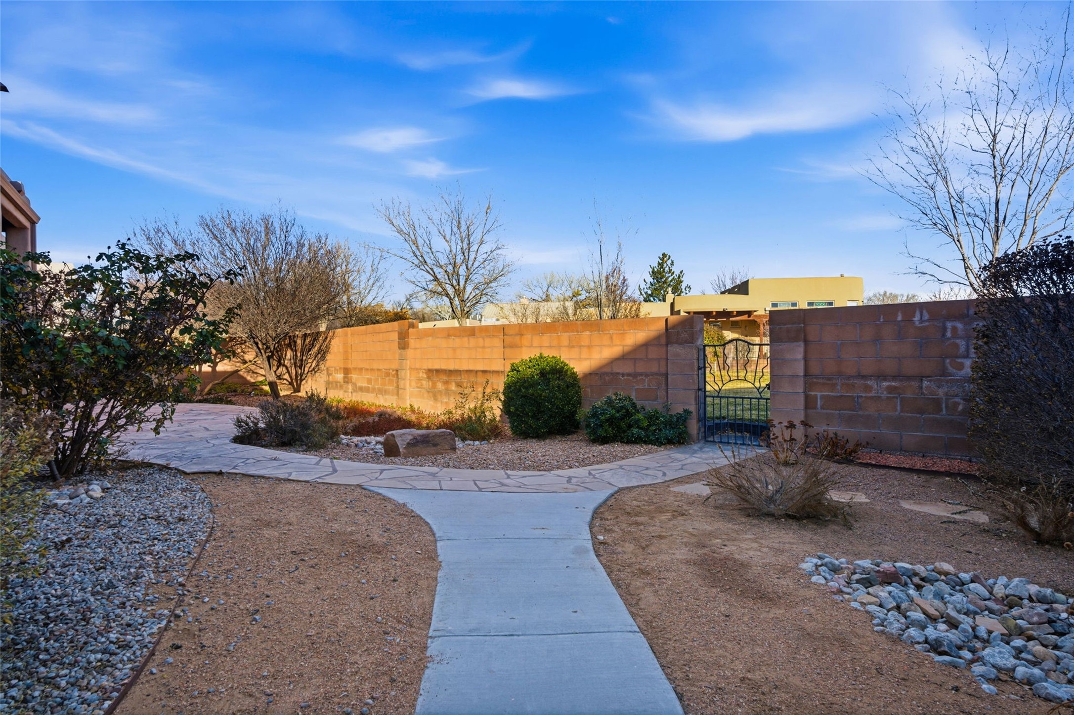  500 Laguna Seca Lane NW - 物件實景