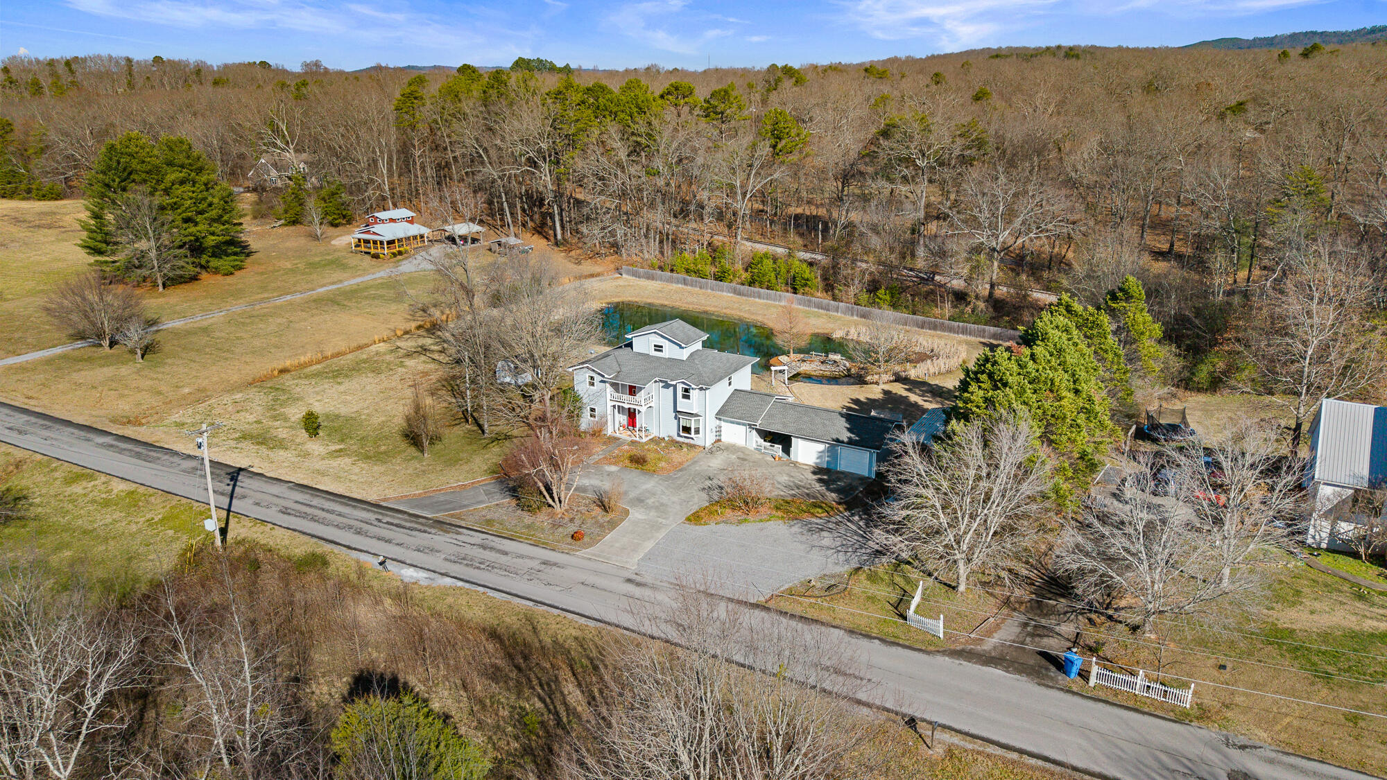 Delano, Tennessee, 37325, United States, 4 Bedrooms Bedrooms, ,4 BathroomsBathrooms,Residential,For Sale,2005353