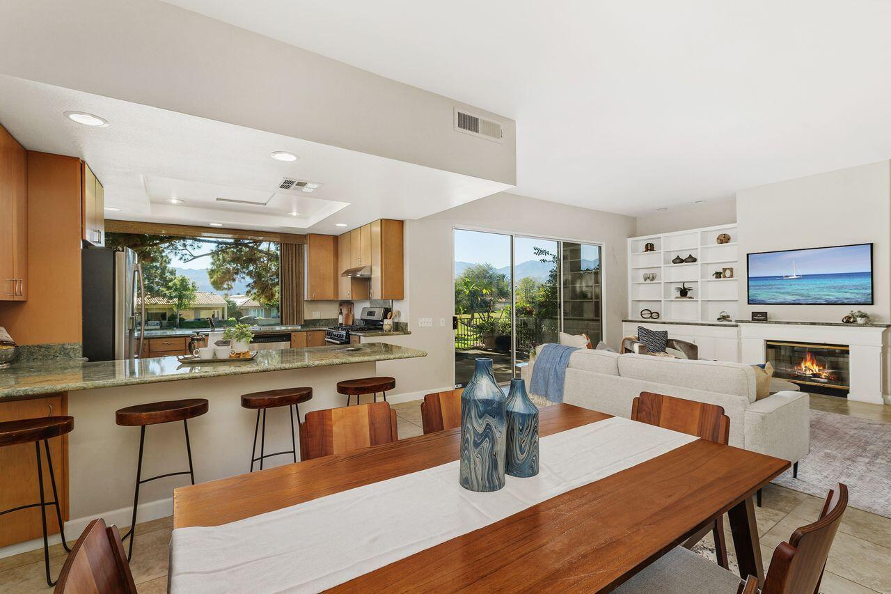 Rancho Mirage, California, 92270, United States, 3 Bedrooms Bedrooms, ,2 BathroomsBathrooms,Residential,For Sale,1999734