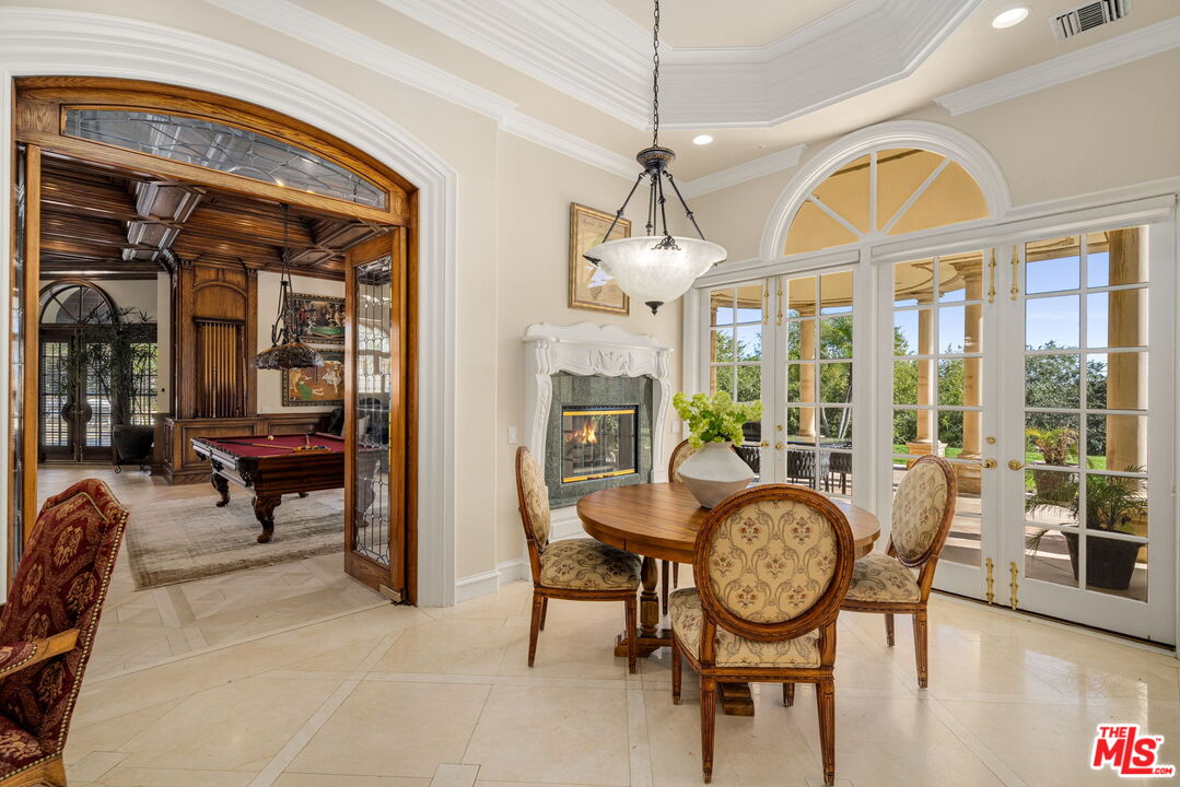 Westlake Village, California, 91362, United States, 7 Bedrooms Bedrooms, ,6 BathroomsBathrooms,Residential,For Sale,2003062