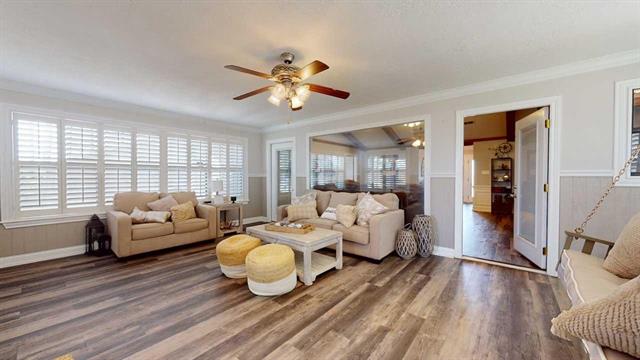 Brookeland, Texas, 75931, United States, 4 Bedrooms Bedrooms, ,3 BathroomsBathrooms,Residential,For Sale,1784876