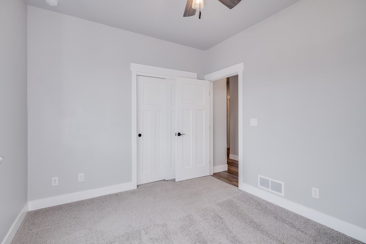 Cheyenne, Wyoming, 82009, United States, 5 Bedrooms Bedrooms, ,3 BathroomsBathrooms,Residential,For Sale,2012088