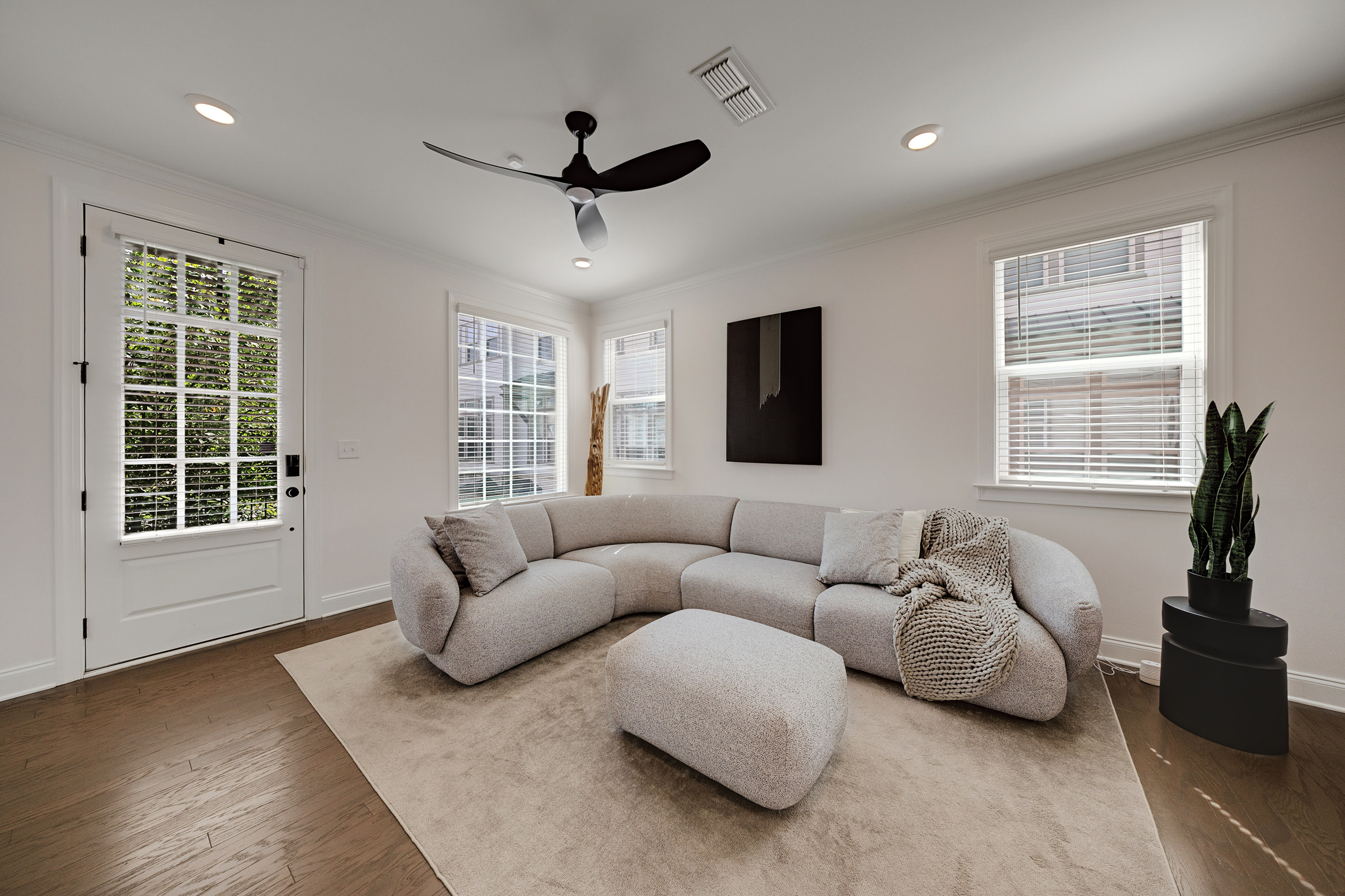  Beautifully Upgraded End Unit Townhome in the Heart of Vinings - 物件實景