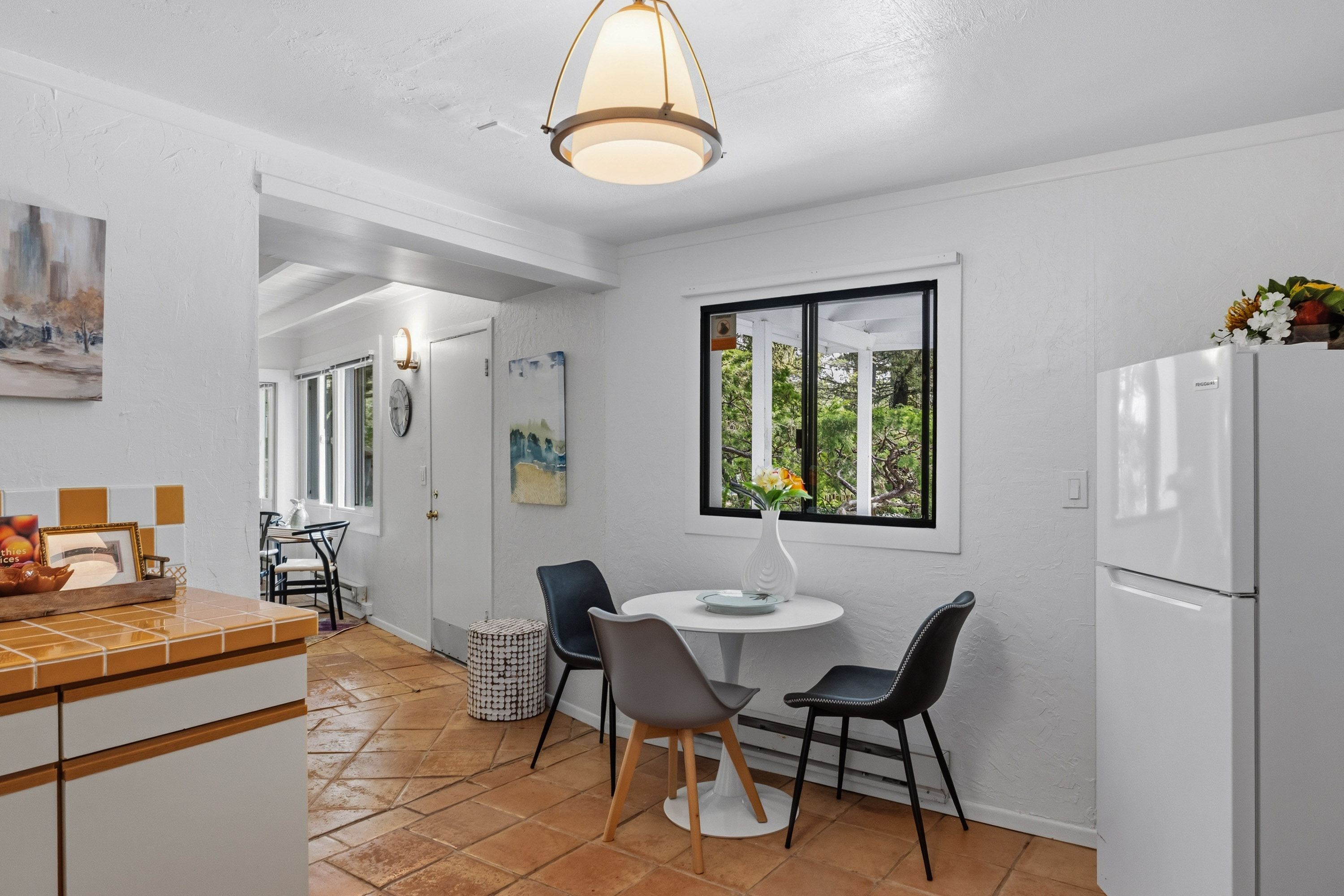  4058 El Bosque Drive - 物件實景