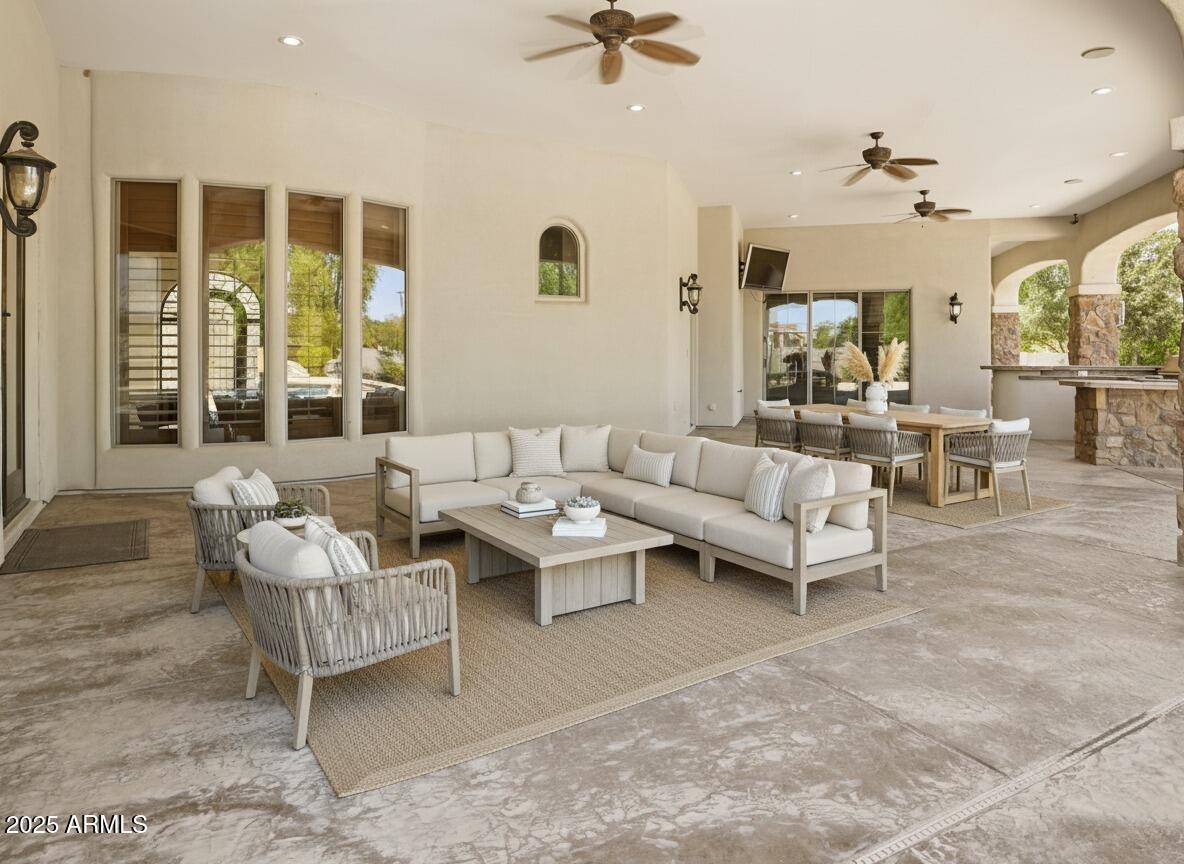 Chandler, Arizona, 85249, United States, 7 Bedrooms Bedrooms, ,8 BathroomsBathrooms,Residential,For Sale,1986072