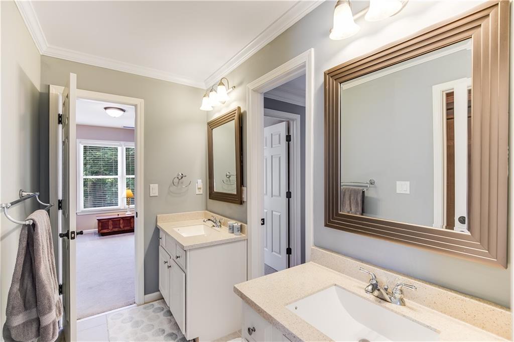 Gainesville, Georgia, 30506, United States, 4 Bedrooms Bedrooms, ,4 BathroomsBathrooms,Residential,For Sale,1938316