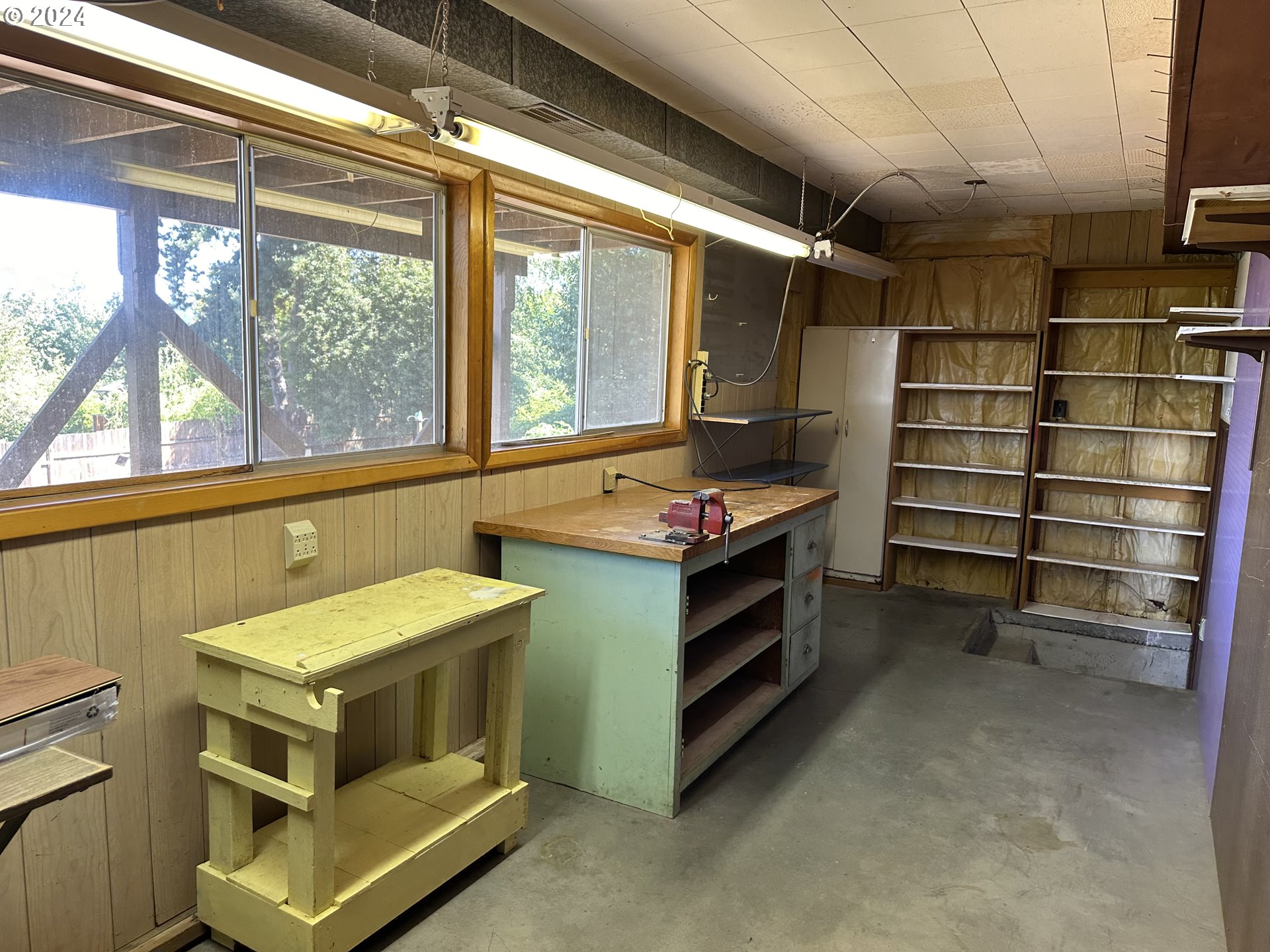 Oregoncity, Oregon, 97045, United States, 3 Bedrooms Bedrooms, ,2 BathroomsBathrooms,Residential,For Sale,1879834