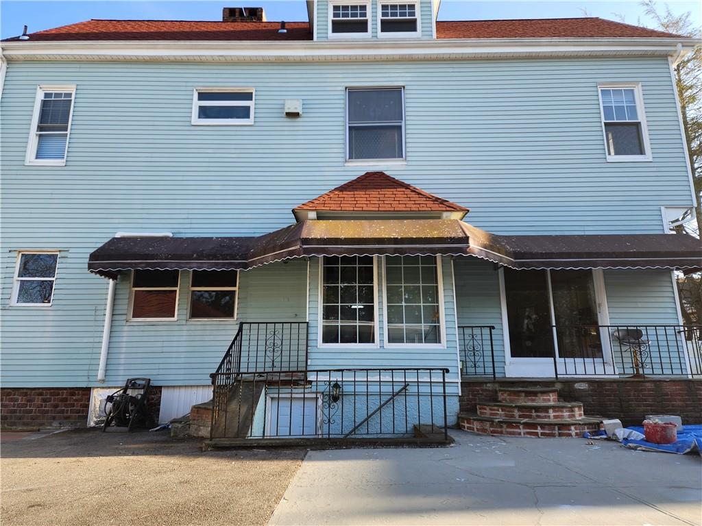 Cranston, Rhode Island, 02905, United States, 5 Bedrooms Bedrooms, ,3 BathroomsBathrooms,Residential,For Sale,1930877