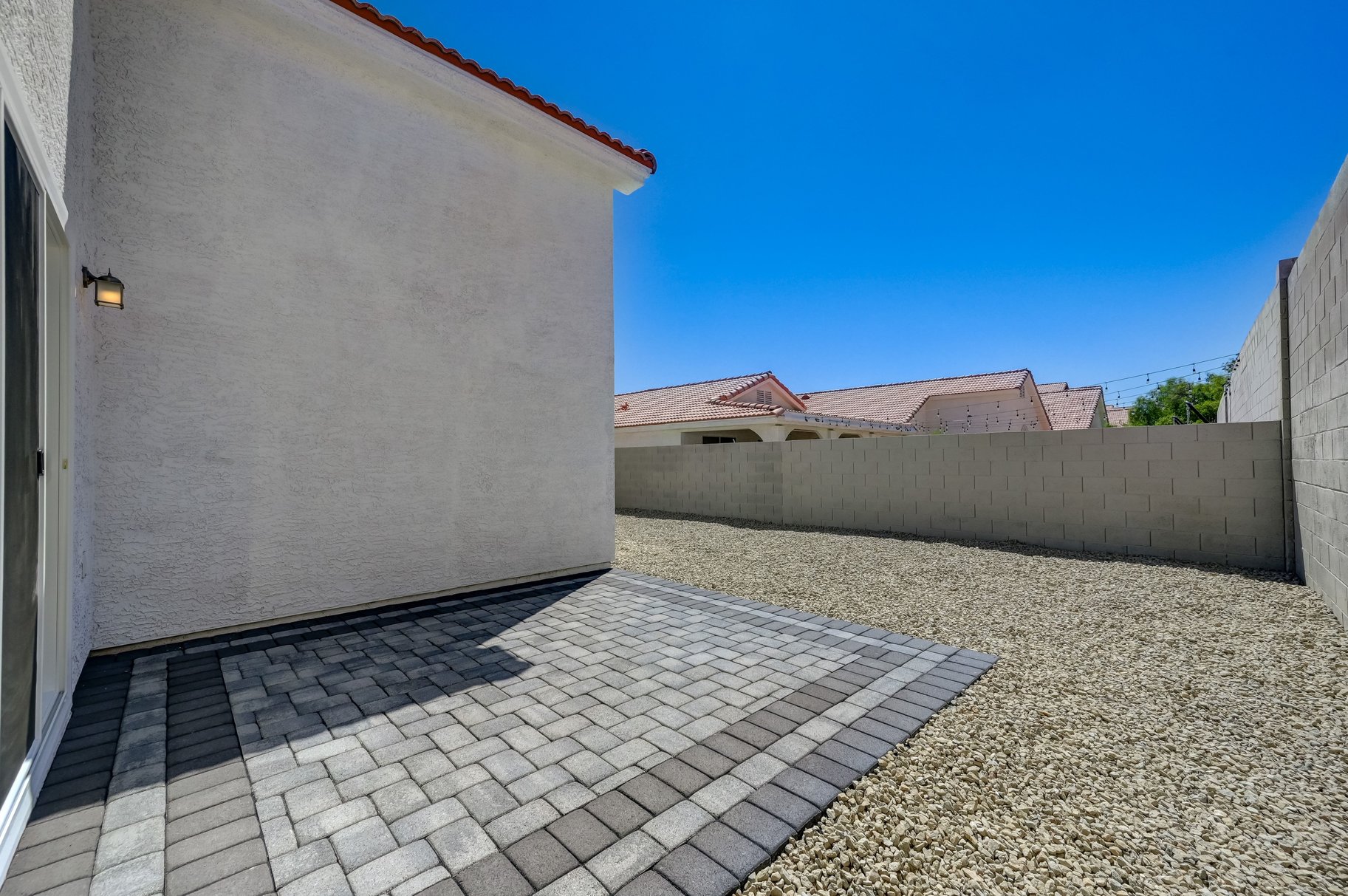  Newly Updated 3 Bed 2 Bath - 物件實景